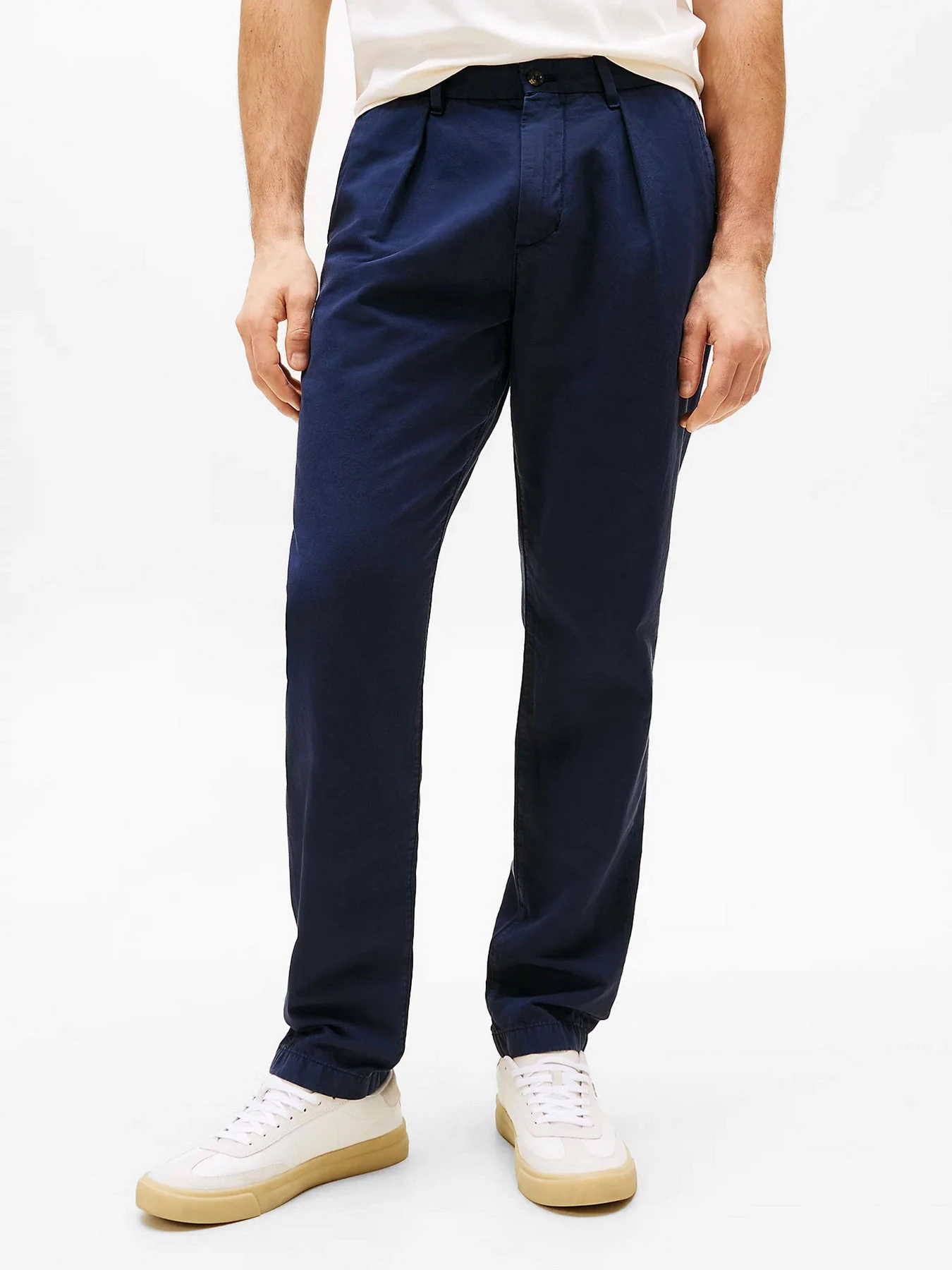 Штани Tommy Hilfiger модель MW0MW38798-DW5 Штани Tommy Hilfiger модель MW0MW38798-DW5 Фото
