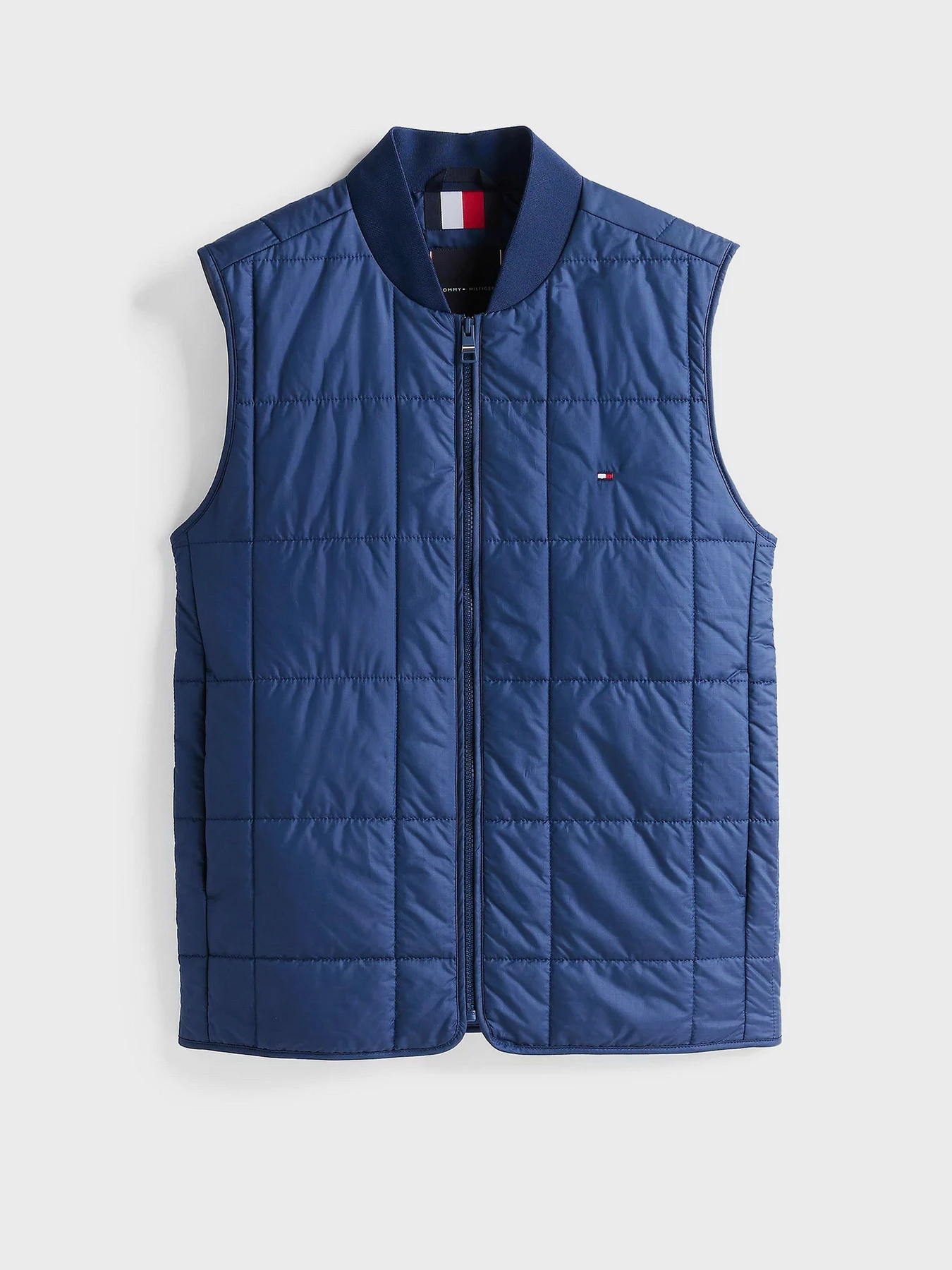 Куртки та дублянки Tommy Hilfiger модель MW0MW38727-DAF Фото