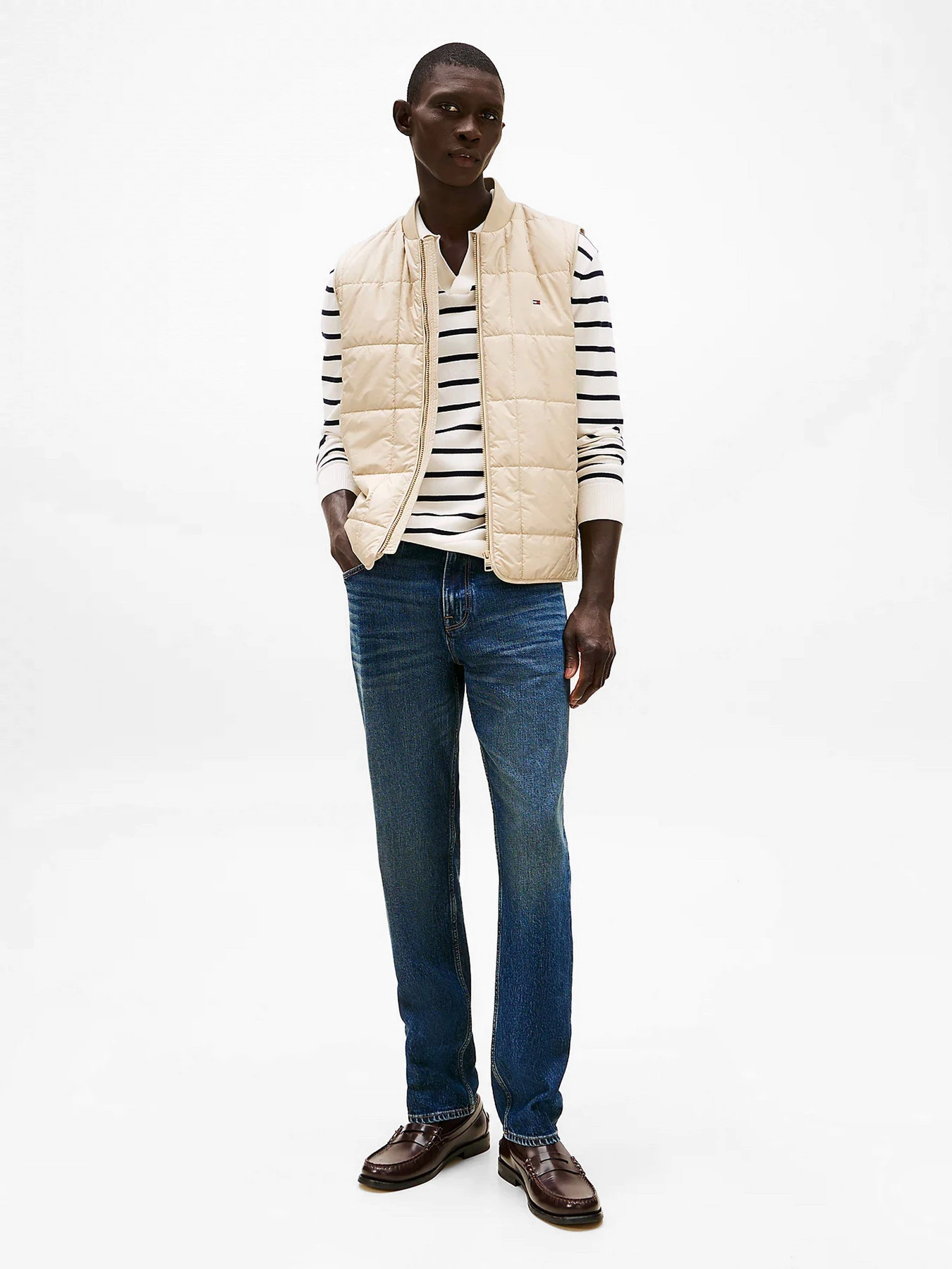 Куртки та дублянки Tommy Hilfiger модель MW0MW38727-RBT Куртки та дублянки Tommy Hilfiger модель MW0MW38727-RBT Фото