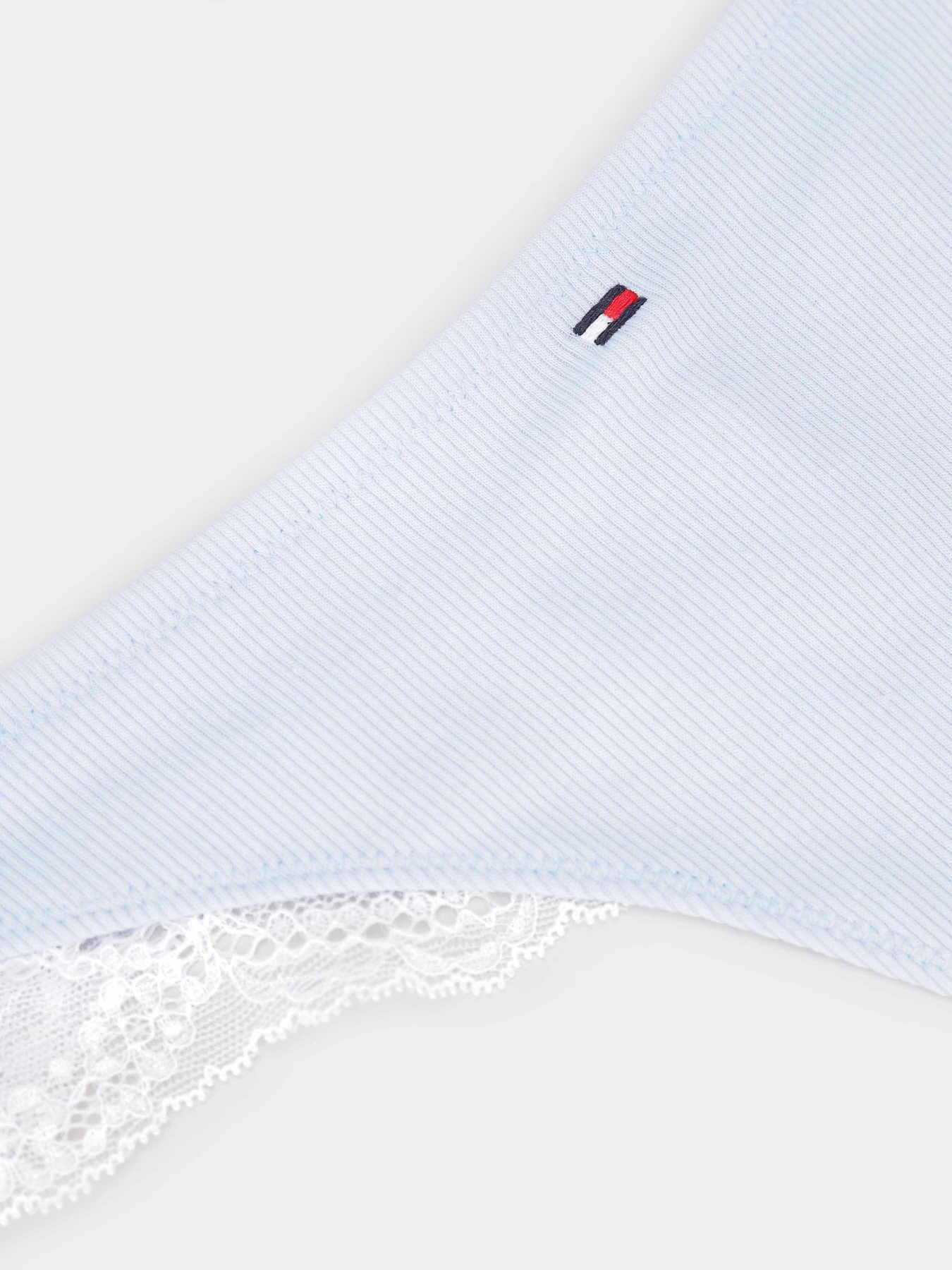 Нижнее белье Tommy Hilfiger модель UW0UW05736-C3Q Нижнее белье Tommy Hilfiger модель UW0UW05736-C3Q Фото