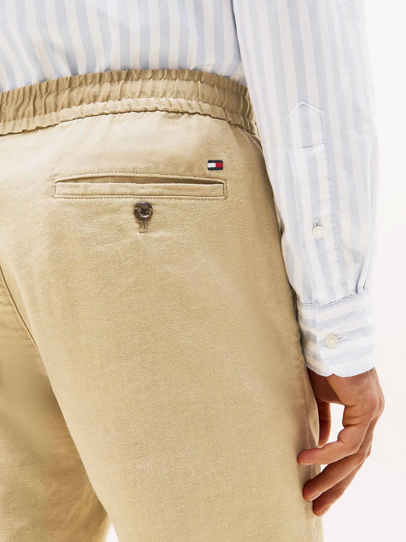 Штани Tommy Hilfiger модель MW0MW38801-RBT Штани Tommy Hilfiger модель MW0MW38801-RBT Фото