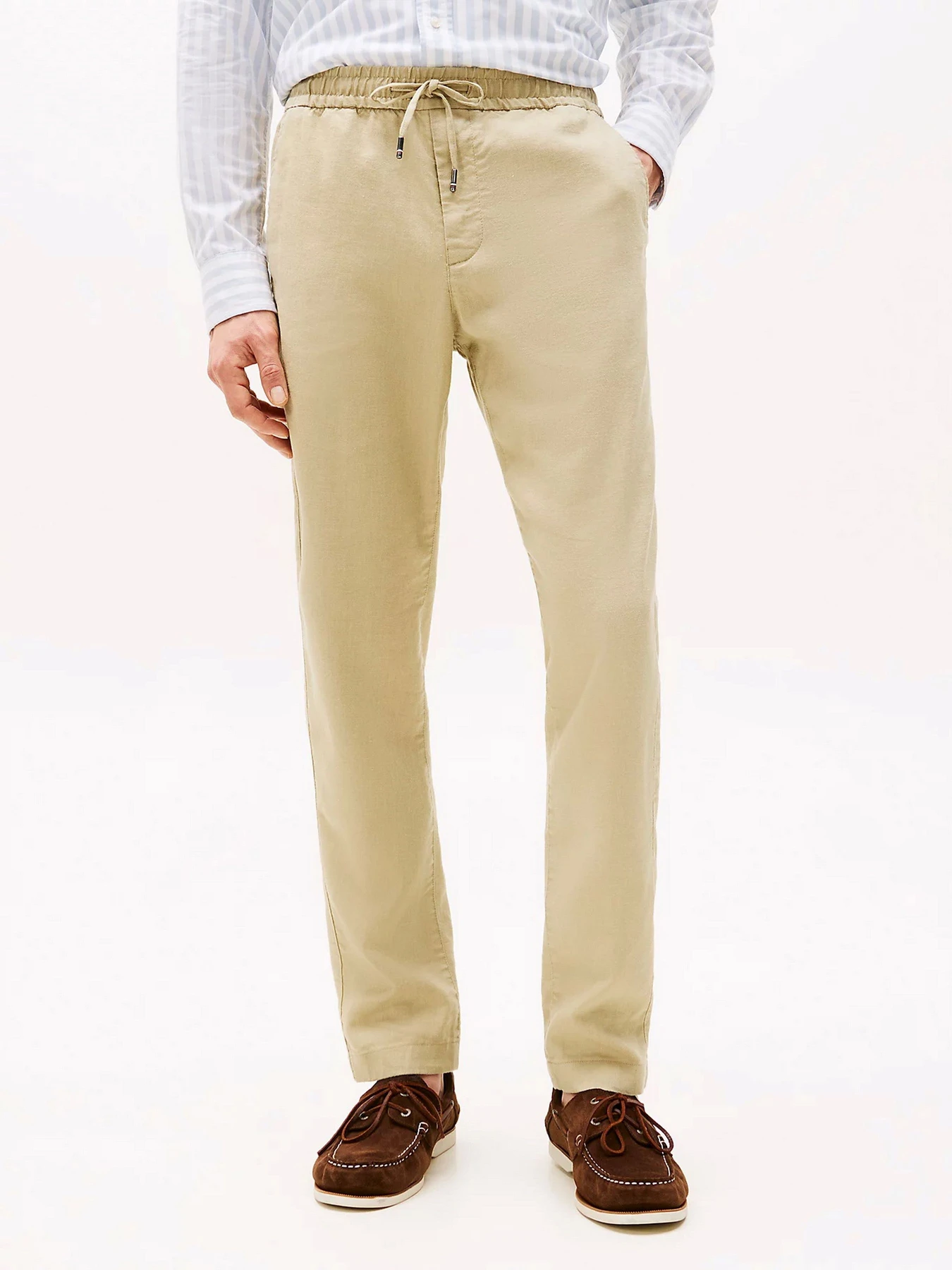 Штани Tommy Hilfiger модель MW0MW38801-RBT Штани Tommy Hilfiger модель MW0MW38801-RBT Фото