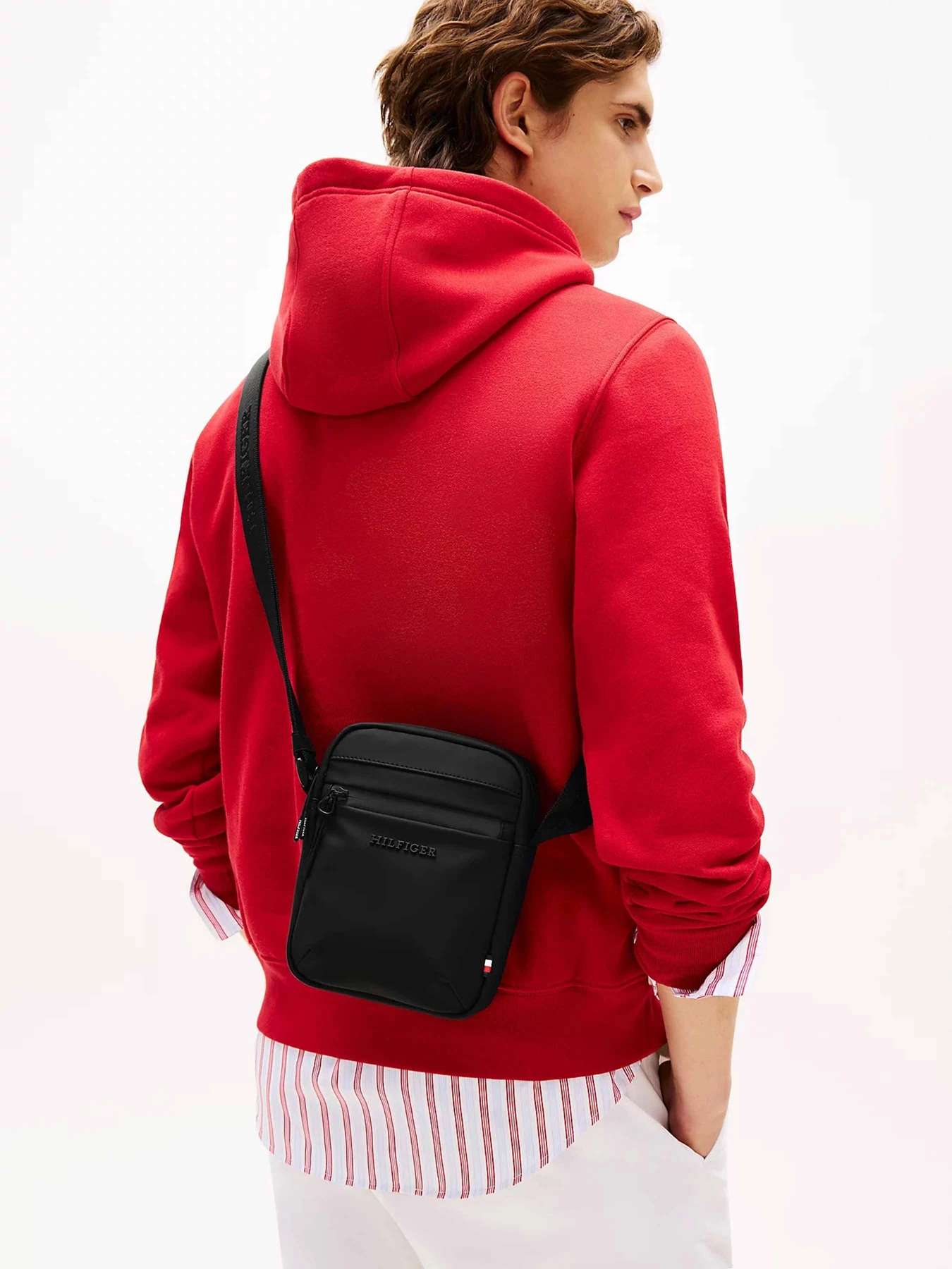 Сумки Tommy Hilfiger модель AM0AM13498-BDS Фото