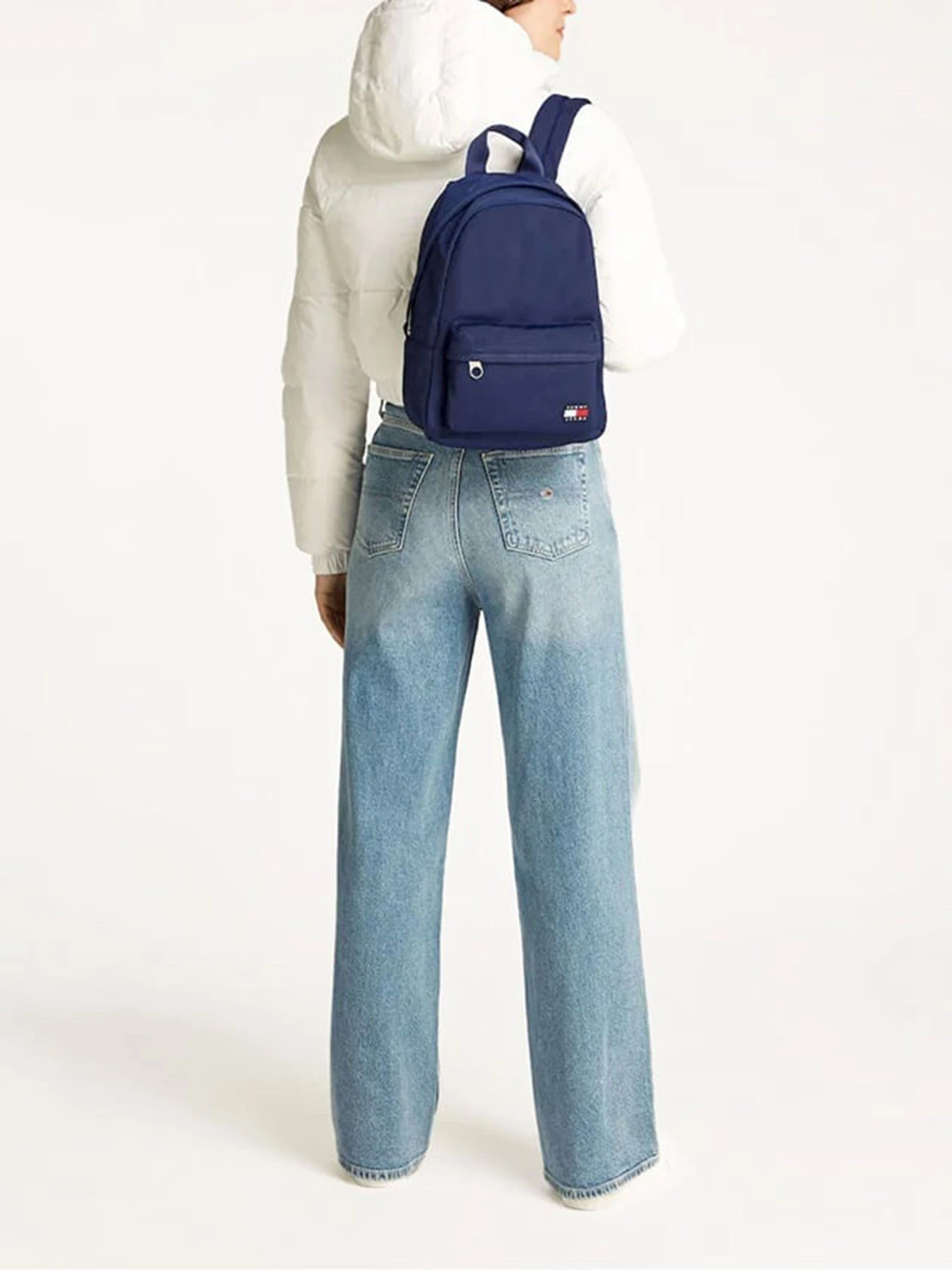 Рюкзаки Tommy Hilfiger модель AW0AW16963-C1G Рюкзаки Tommy Hilfiger модель AW0AW16963-C1G Фото