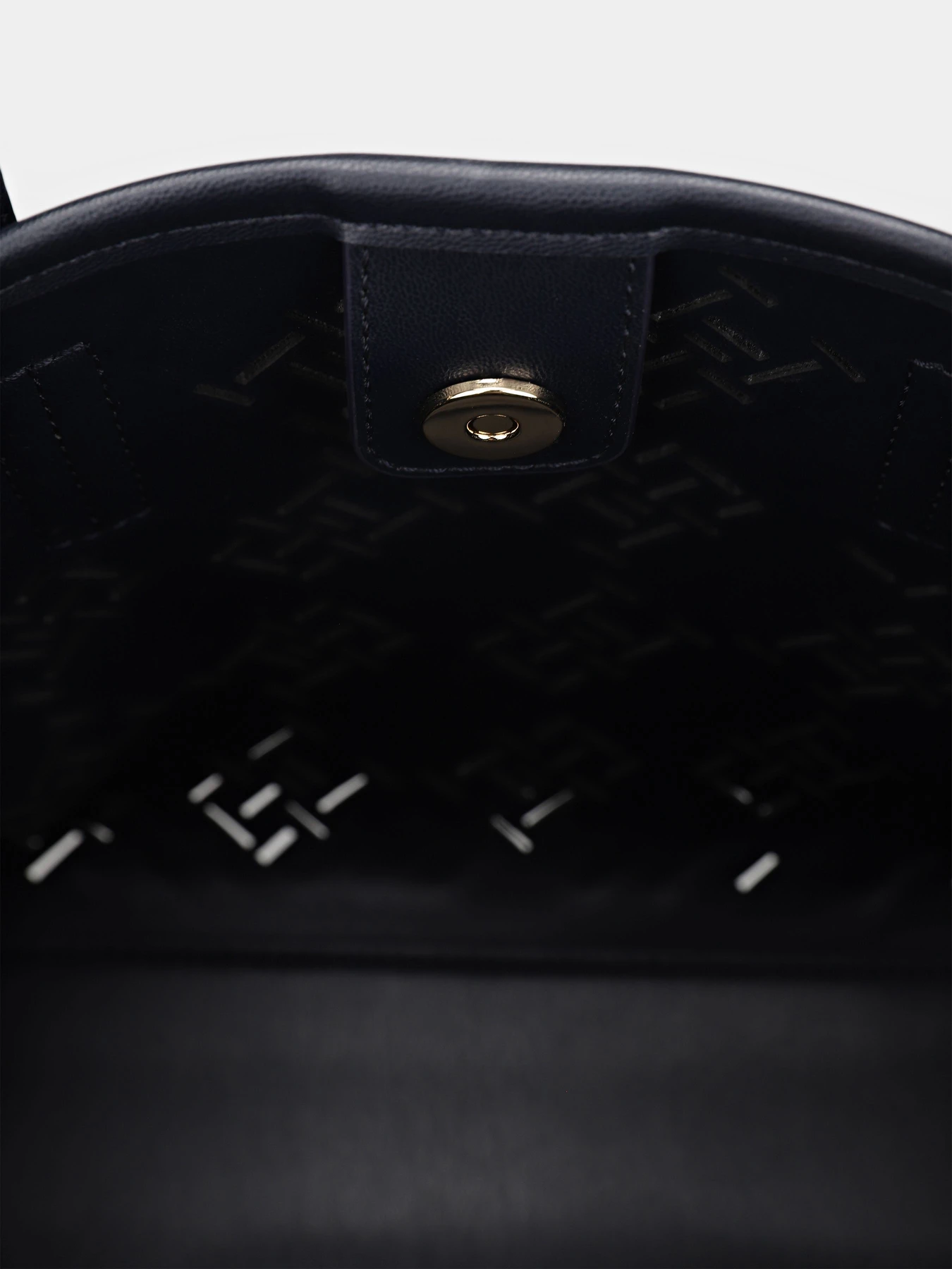 Сумки Tommy Hilfiger модель AW0AW17500-DW6 Сумки Tommy Hilfiger модель AW0AW17500-DW6 Фото