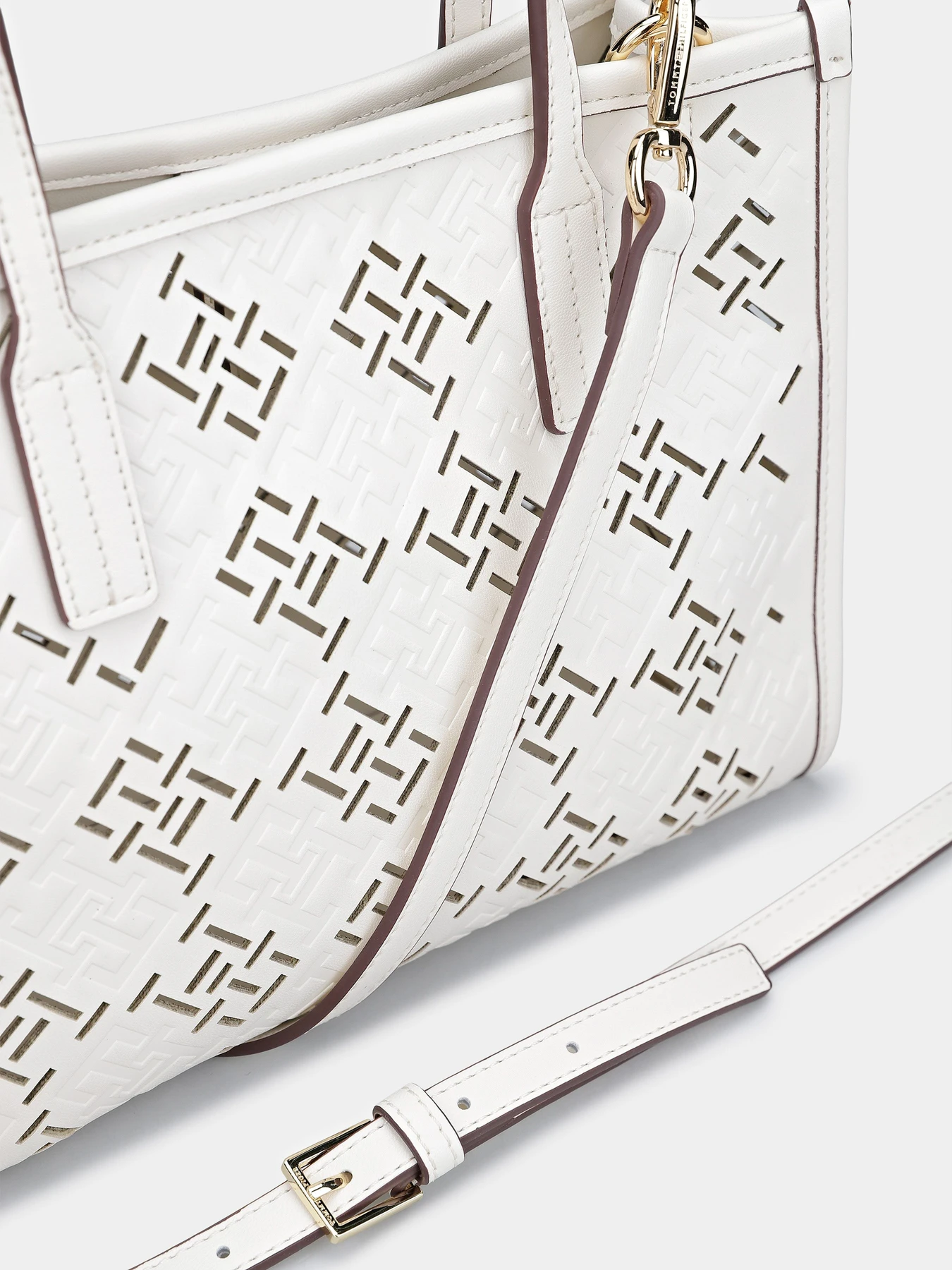 Сумки Tommy Hilfiger модель AW0AW17500-Z00 Фото