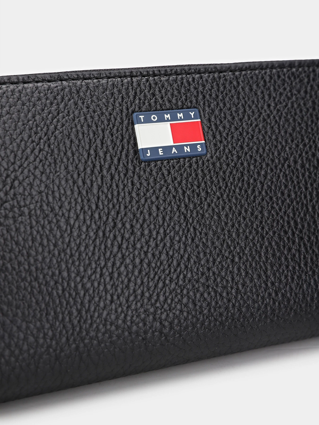 Кошельки Tommy Hilfiger модель AW0AW17585-BDS Кошельки Tommy Hilfiger модель AW0AW17585-BDS Фото