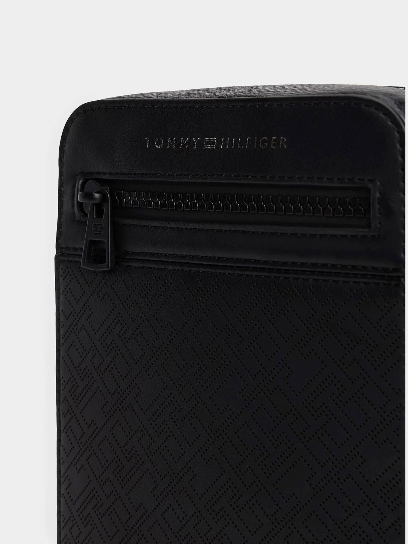 Сумки Tommy Hilfiger модель AM0AM13836-BDS Фото