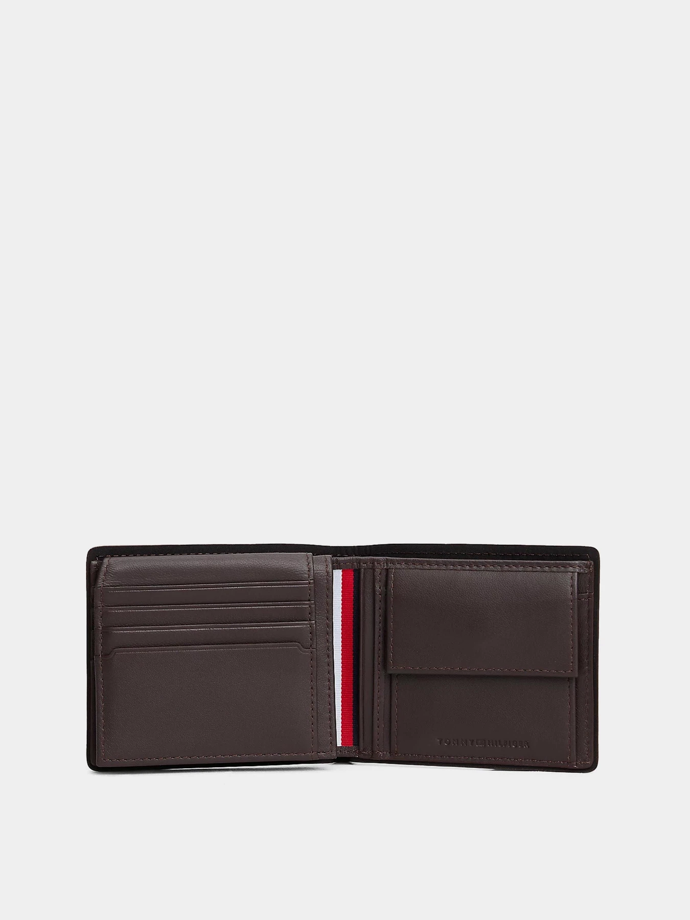 Кошельки Tommy Hilfiger модель AM0AM13741-GB6 Кошельки Tommy Hilfiger модель AM0AM13741-GB6 Фото