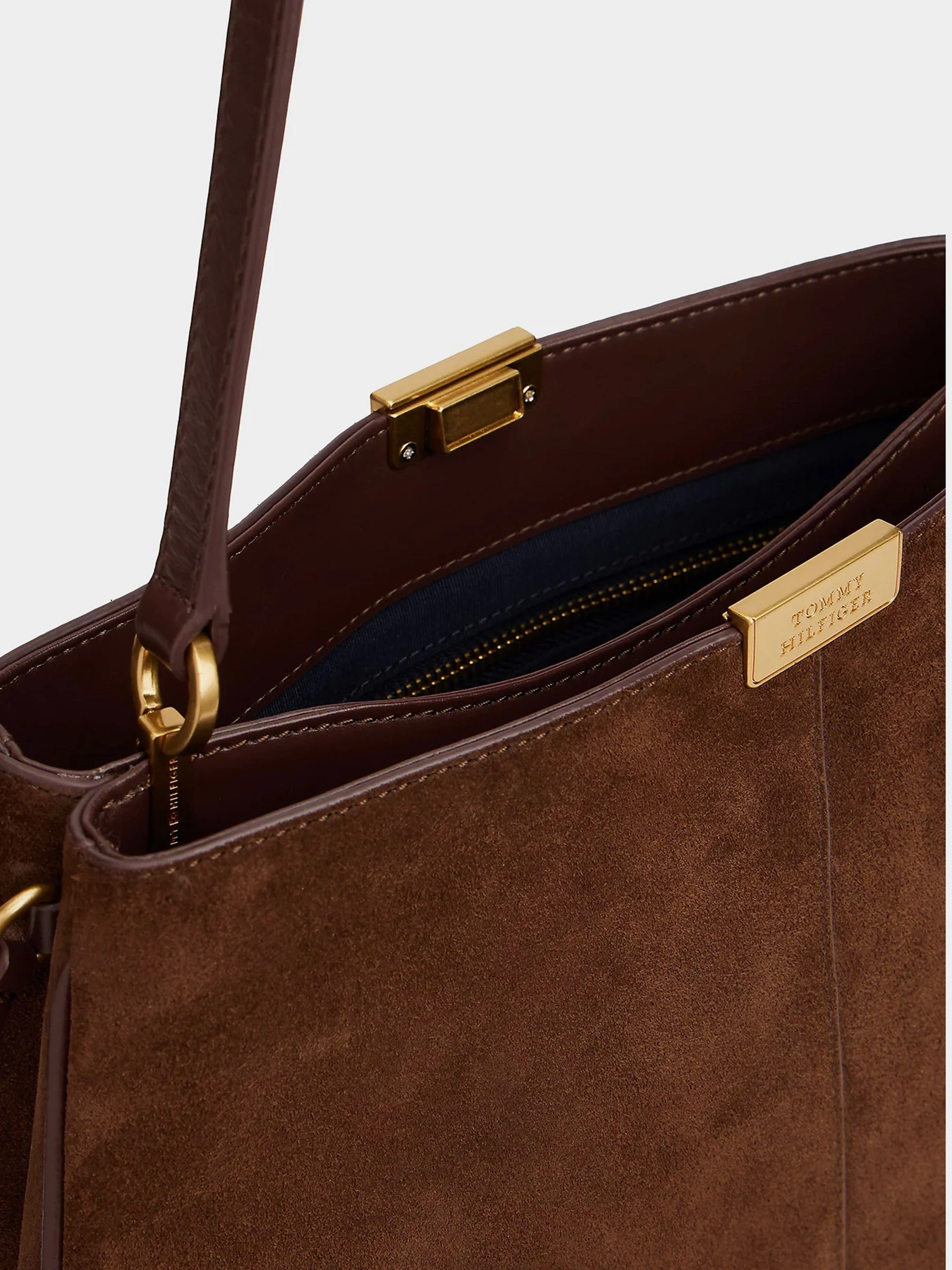 Сумки Tommy Hilfiger модель AW0AW18201-GV0 Сумки Tommy Hilfiger модель AW0AW18201-GV0 Фото