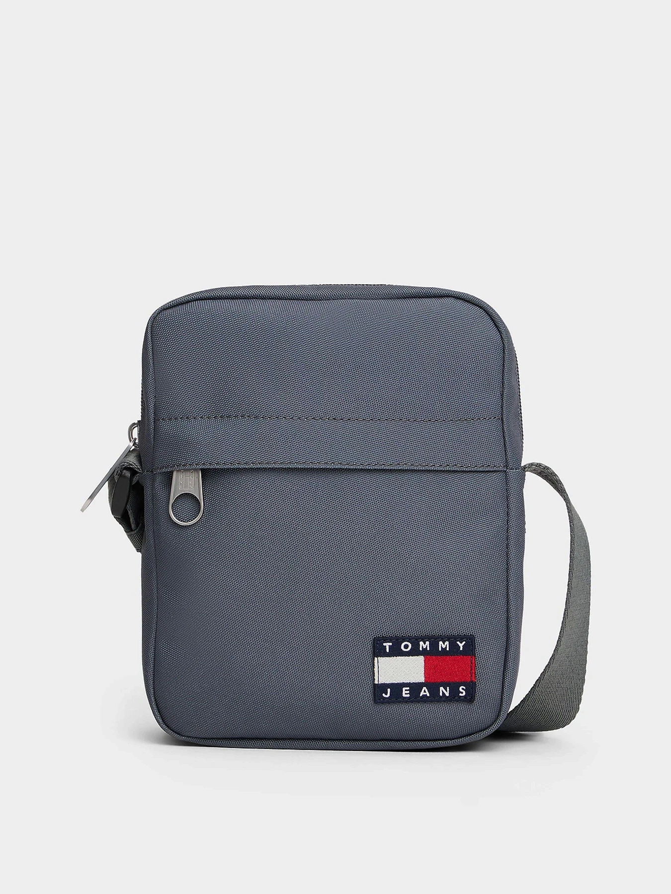 Сумки Tommy Hilfiger TJM ESS DAILY REPORTER модель AM0AM13710-PSN Сумки Tommy Hilfiger TJM ESS DAILY REPORTER модель AM0AM13710-PSN Фото