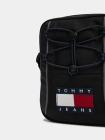 Сумки Tommy Hilfiger TJM ARCHIVE REPORTER модель AM0AM13882-BDS Фото