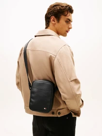 Сумки Tommy Hilfiger TH FLAG MINI REPORTER модель AM0AM14015-BDS Фото