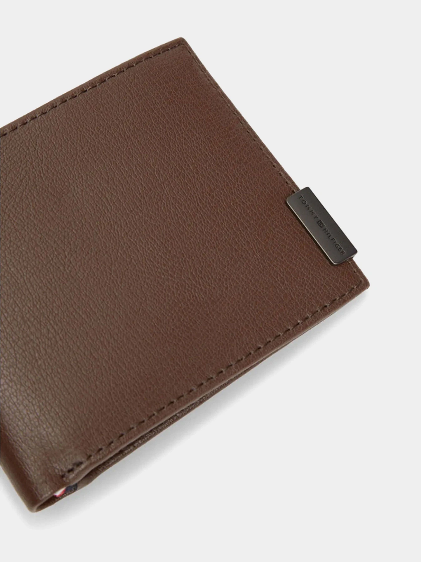 Кошельки Tommy Hilfiger TH HARDWARE MINI CC WALLET модель AM0AM13963-GDW Кошельки Tommy Hilfiger TH HARDWARE MINI CC WALLET модель AM0AM13963-GDW Фото