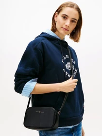 Сумки Tommy Hilfiger TH LOGO CAMERA BAG модель AW0AW18115-BDS Фото