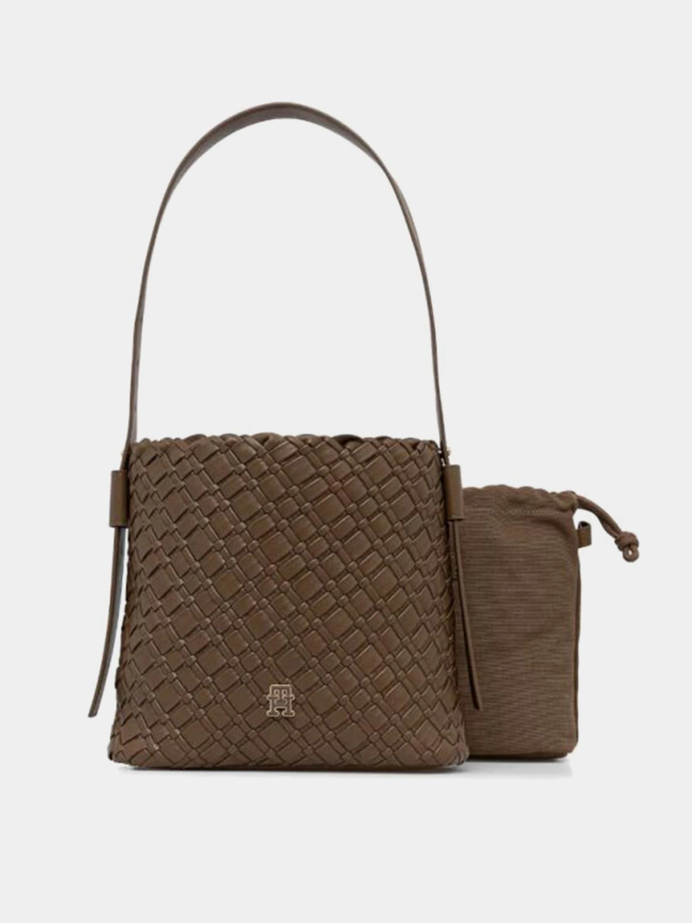 Сумки Tommy Hilfiger TH BRAIDED SHOULDER BAG модель AW0AW18160-R07 Сумки Tommy Hilfiger TH BRAIDED SHOULDER BAG модель AW0AW18160-R07 Фото