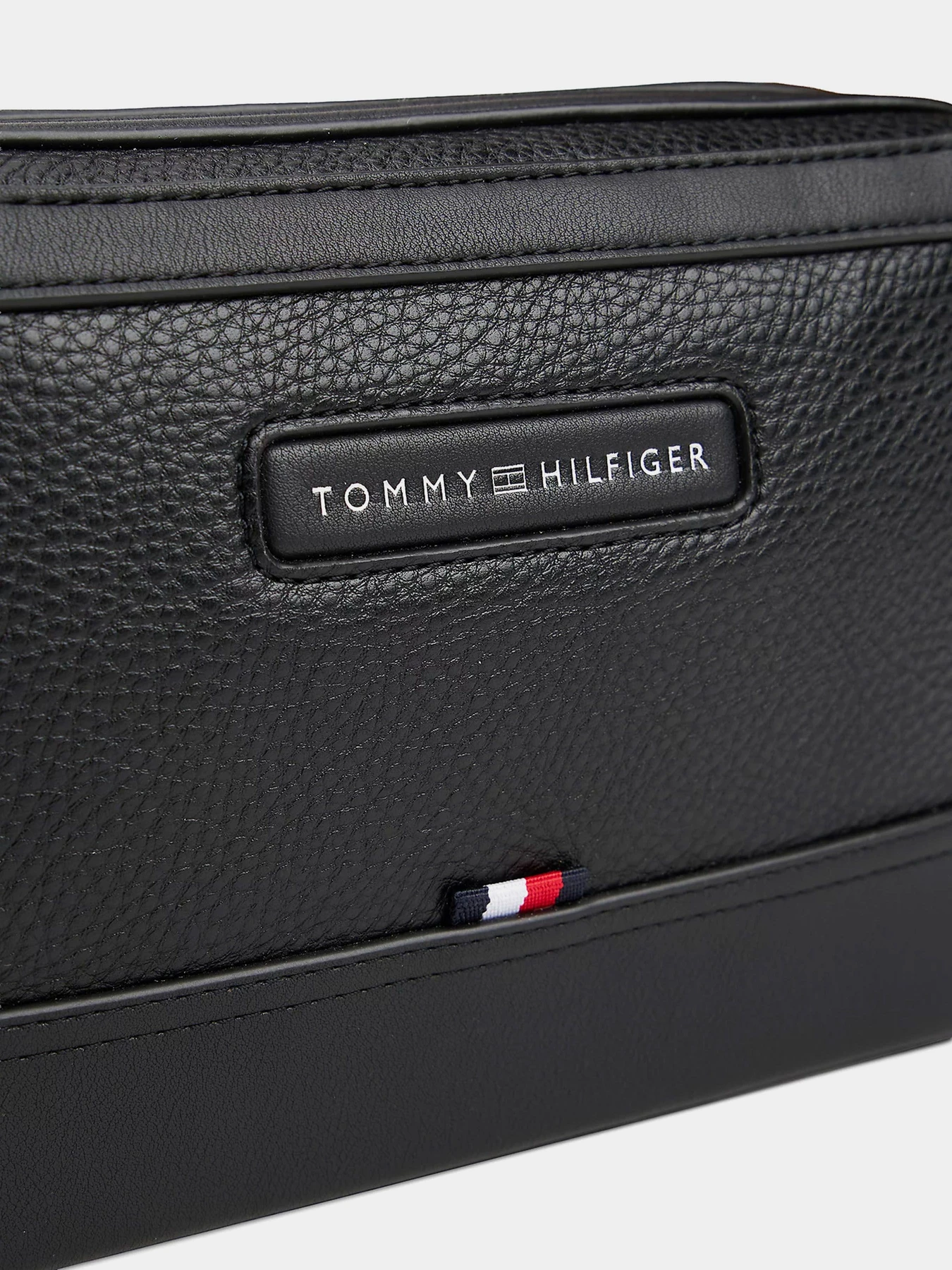 Сумки Tommy Hilfiger TH CENTRAL EW REPORTER модель AM0AM14030-BDS Сумки Tommy Hilfiger TH CENTRAL EW REPORTER модель AM0AM14030-BDS Фото