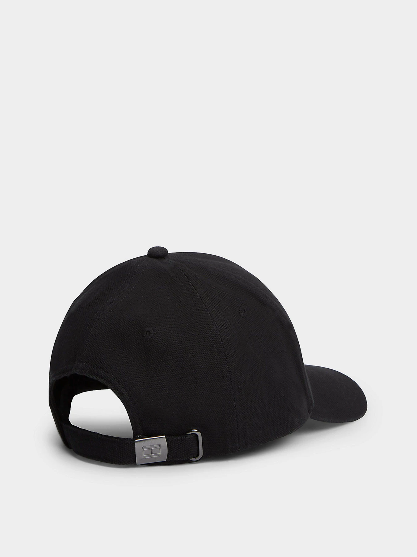 Шапки и кепки Tommy Hilfiger TH FOUNDATION CANVAS 6 PANEL C модель AM0AM14119-BDS Шапки и кепки Tommy Hilfiger TH FOUNDATION CANVAS 6 PANEL C модель AM0AM14119-BDS Фото