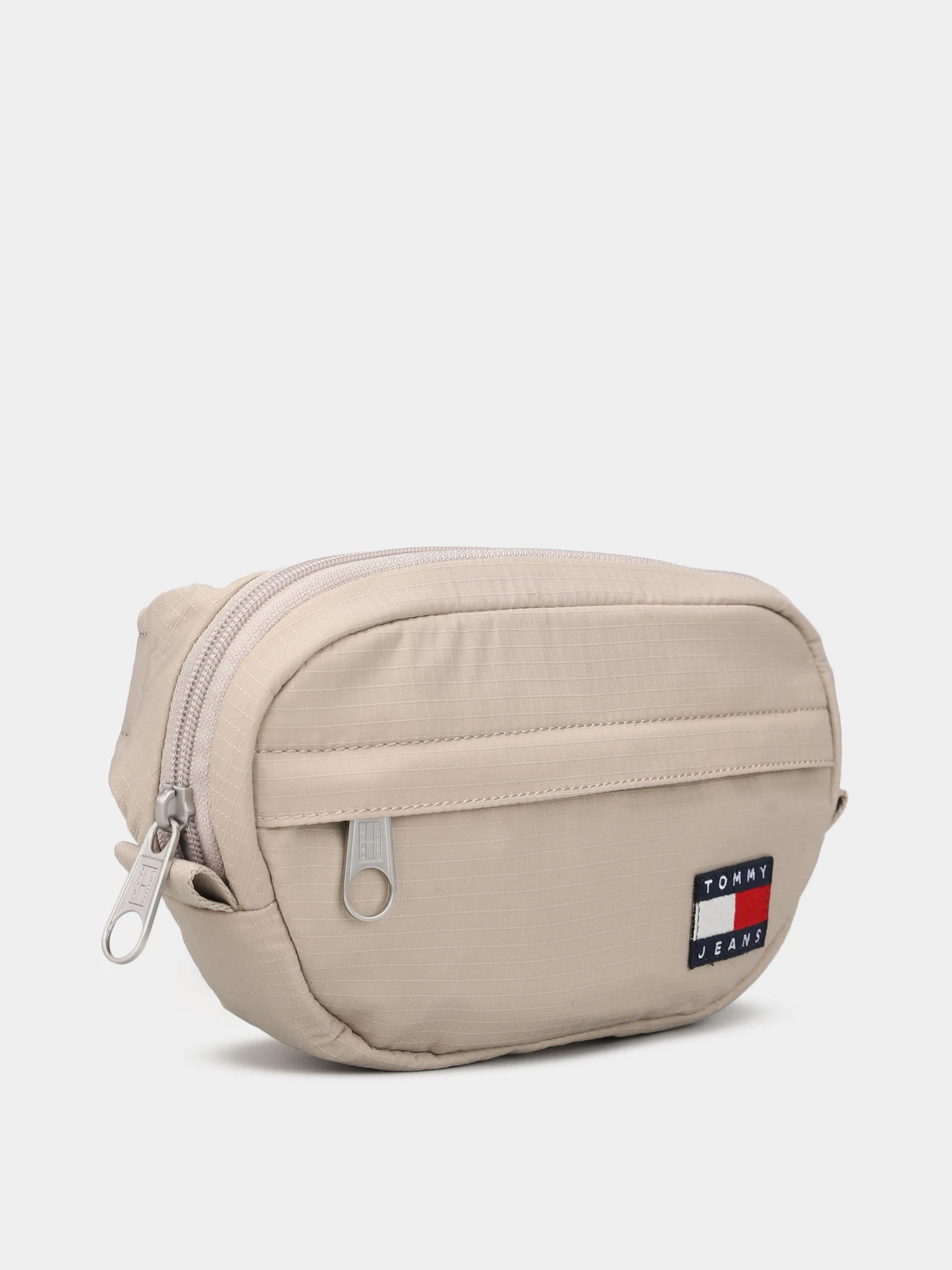 Сумки Tommy Hilfiger TJM ESS DAILY RIPSTOP BUMBAG модель AM0AM14280-AEP Сумки Tommy Hilfiger TJM ESS DAILY RIPSTOP BUMBAG модель AM0AM14280-AEP Фото