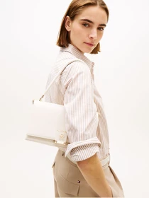 Сумки Tommy Hilfiger TH HER MED CROSSOVER модель AW0AW17216-AEO Фото