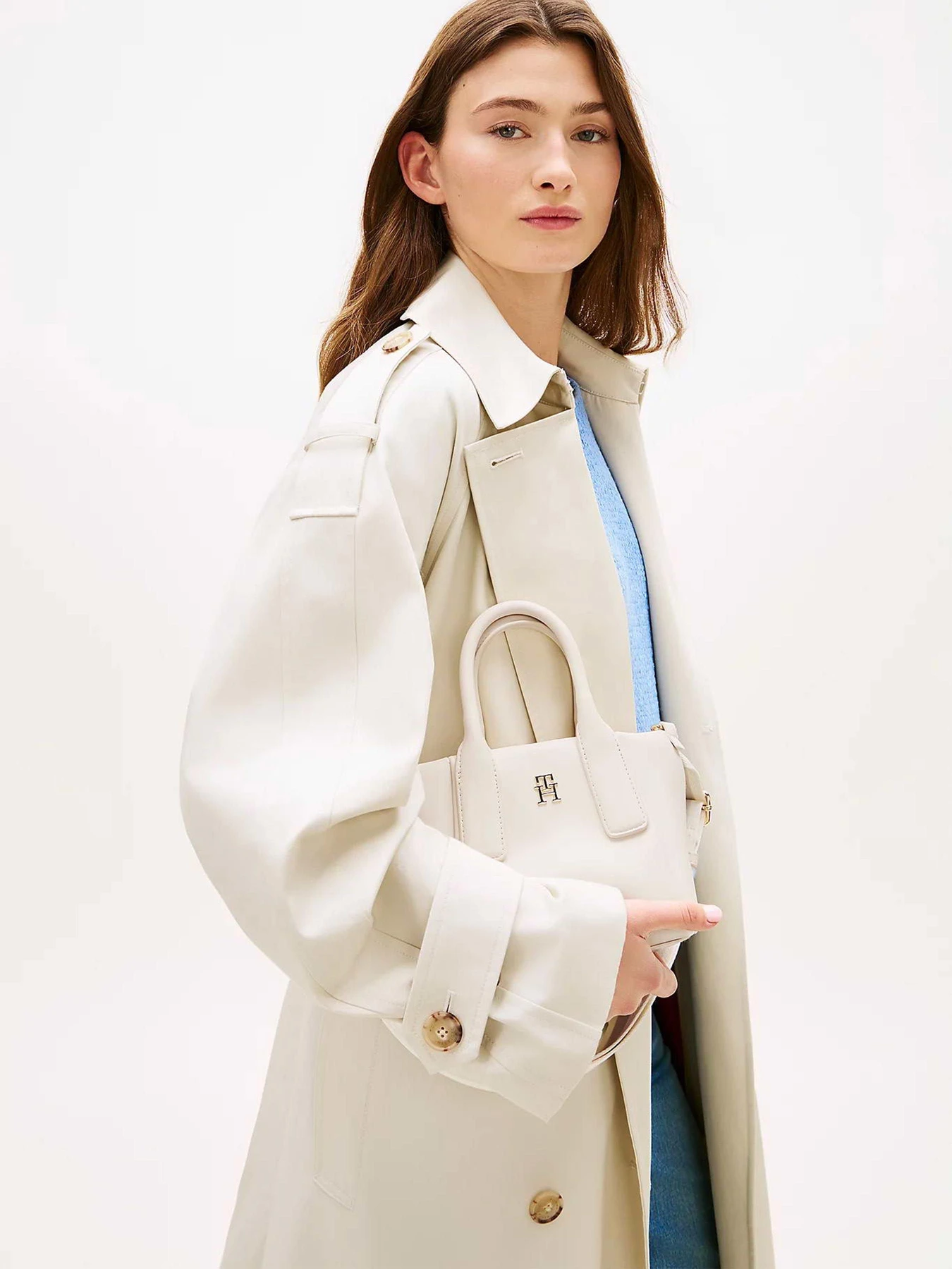 Сумки Tommy Hilfiger TH ESSENTIAL MINI TOTE модель AW0AW18371-AEO Фото