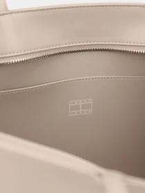Сумки Tommy Hilfiger TJW MUST TOTE модель AW0AW18455-AEP Фото
