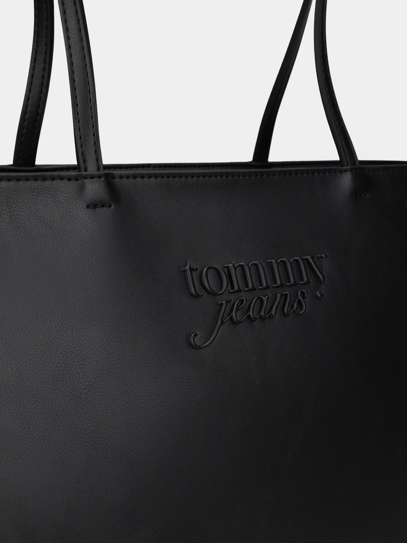 Сумки Tommy Hilfiger TJW MUST TOTE модель AW0AW18455-BDS Сумки Tommy Hilfiger TJW MUST TOTE модель AW0AW18455-BDS Фото
