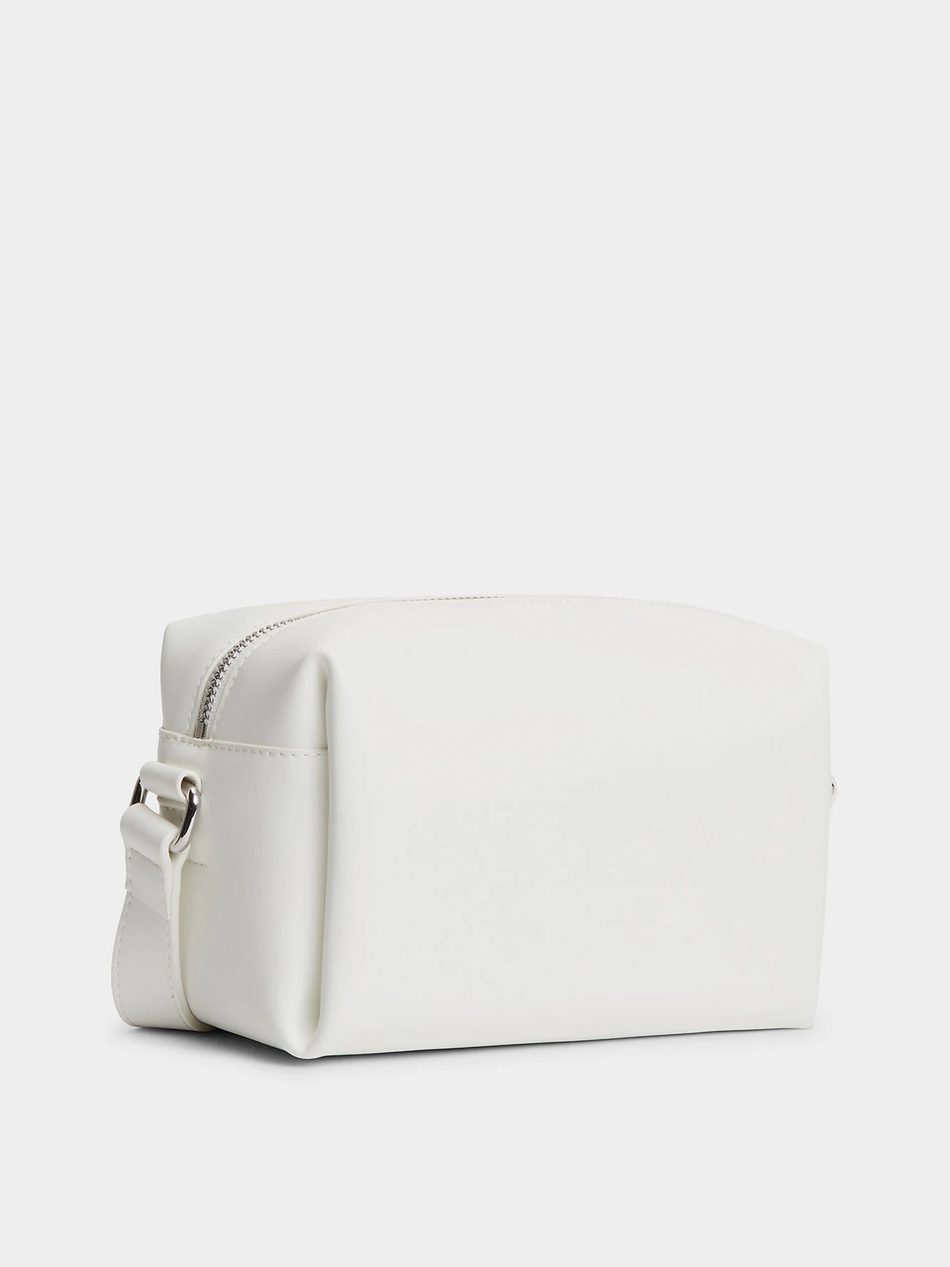 Сумки Tommy Hilfiger TJW CITY CHARM CAMERA BAG модель AW0AW18456-YBL Сумки Tommy Hilfiger TJW CITY CHARM CAMERA BAG модель AW0AW18456-YBL Фото