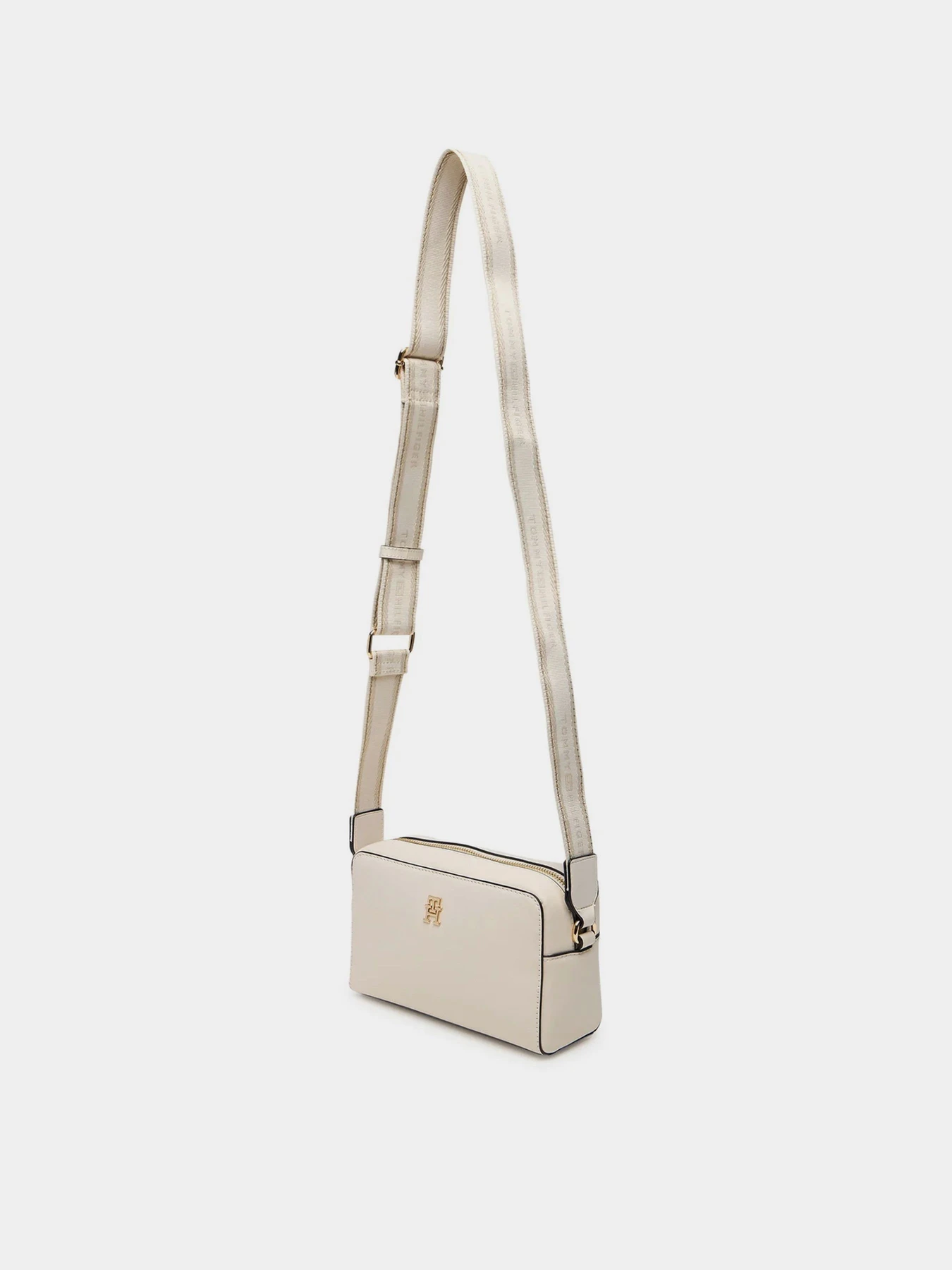 Сумки Tommy Hilfiger модель AW0AW19060-AEO Сумки Tommy Hilfiger модель AW0AW19060-AEO Фото