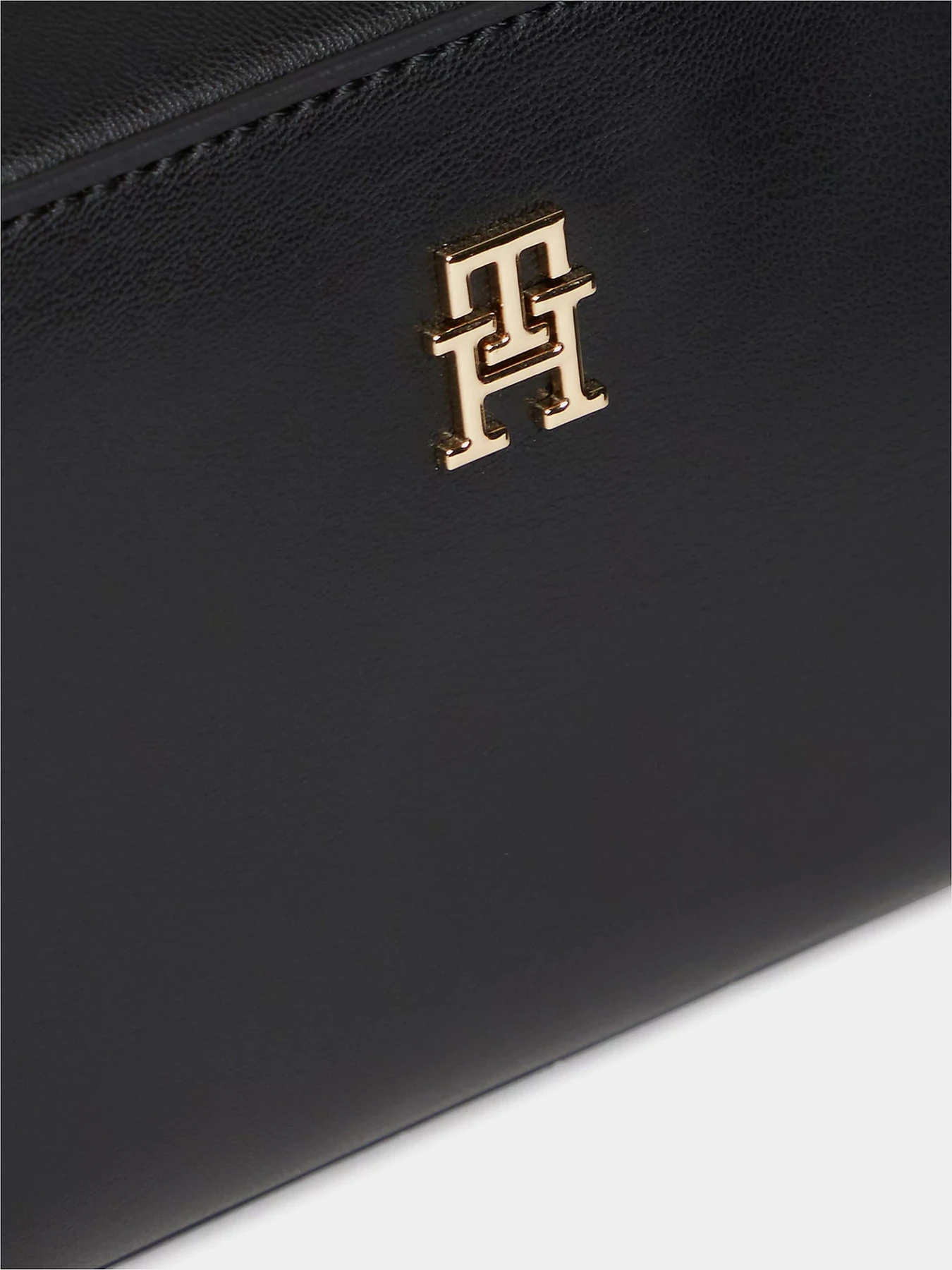 Сумки Tommy Hilfiger модель AW0AW19060-BDS Фото