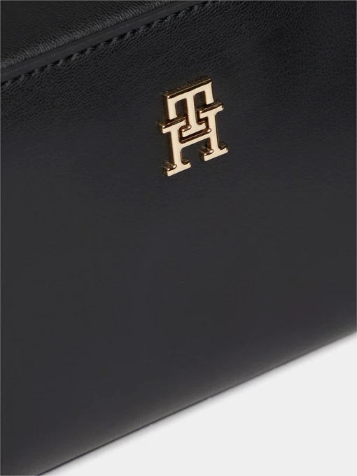 Tommy Hilfiger Крос-боді колір чорний фото 3
