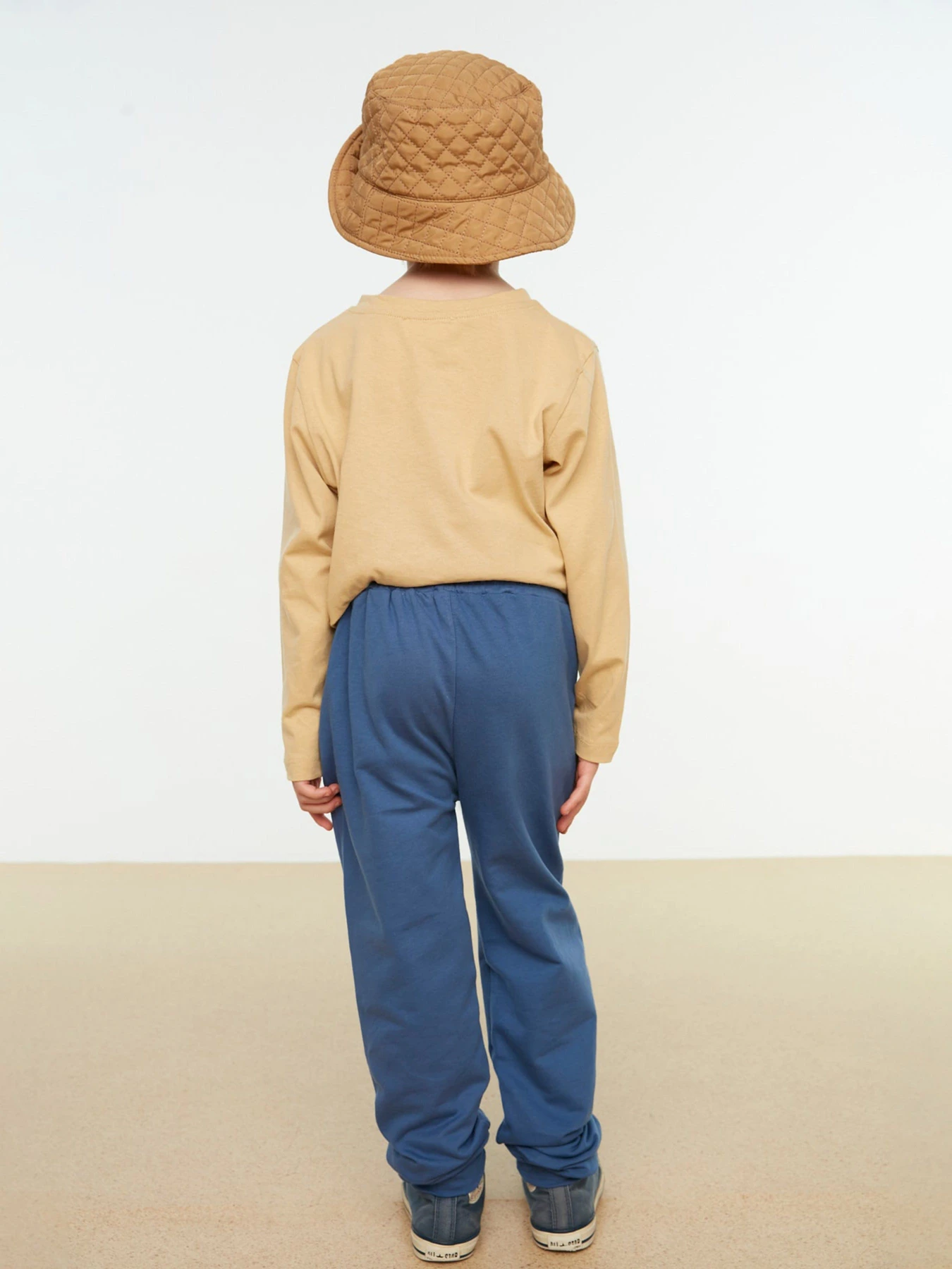 Брюки Trendyol модель TKDAW22EA0101/Indigo Брюки Trendyol модель TKDAW22EA0101/Indigo Фото