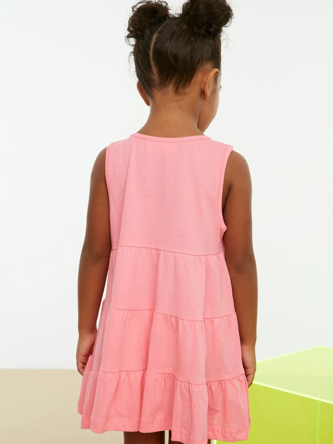 Платья Trendyol модель TKDSS21EL4348/Pembe Платья Trendyol модель TKDSS21EL4348/Pembe Фото