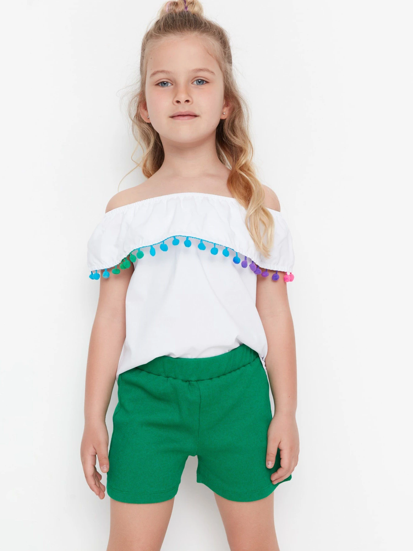 Шорты Trendyol модель TKDSS22SR00006/Yesil Шорты Trendyol модель TKDSS22SR00006/Yesil Фото