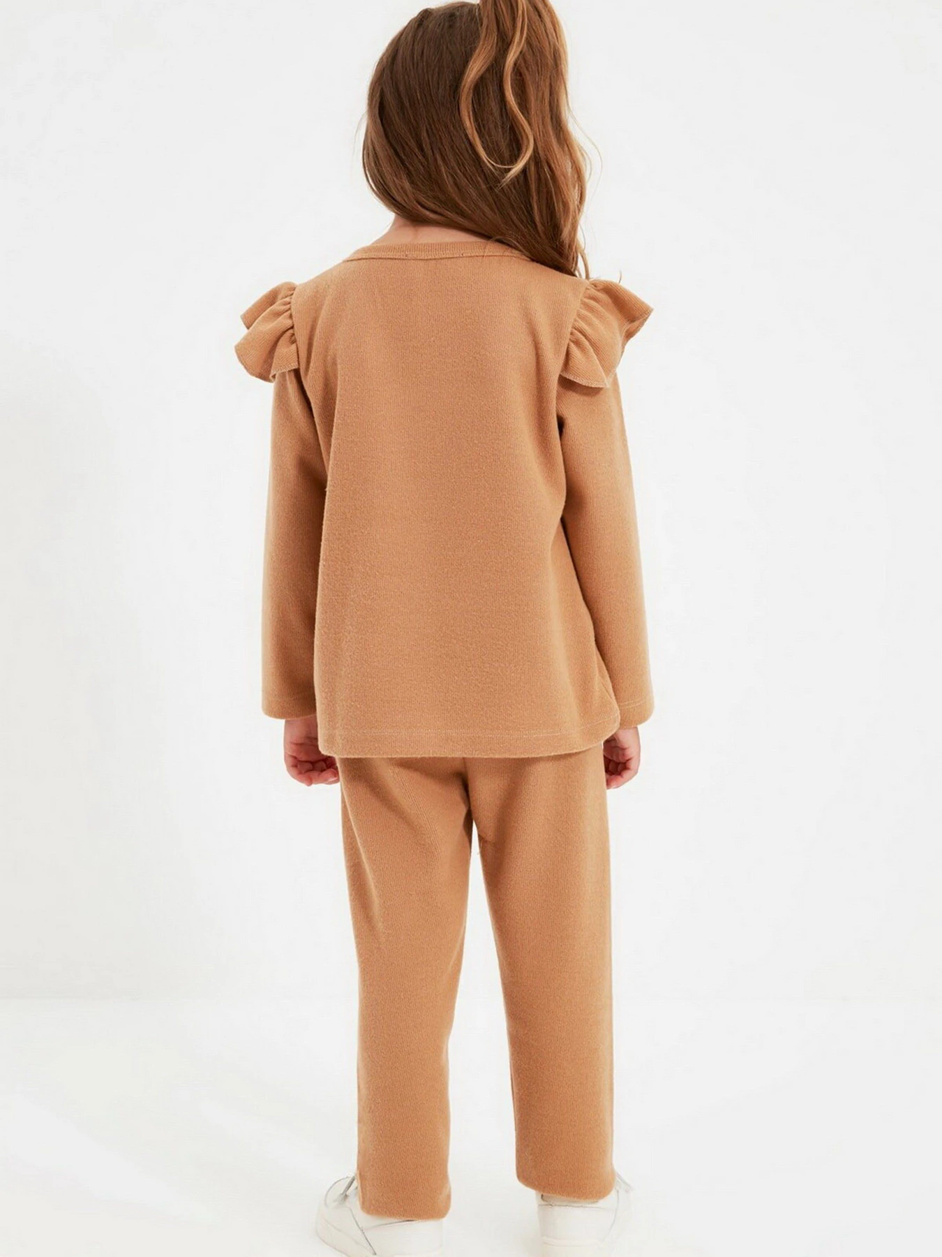 Худи и свитшоты Trendyol модель TKDAW22SW0617/Camel Худи и свитшоты Trendyol модель TKDAW22SW0617/Camel Фото