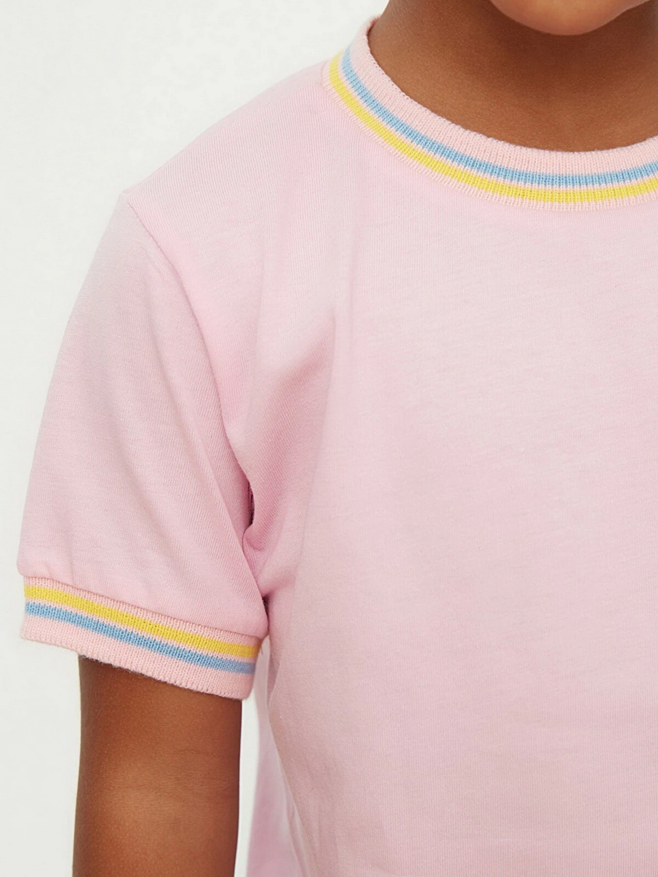Футболки и поло Trendyol модель TKDSS22TS0676/Pembe Футболки и поло Trendyol модель TKDSS22TS0676/Pembe Фото