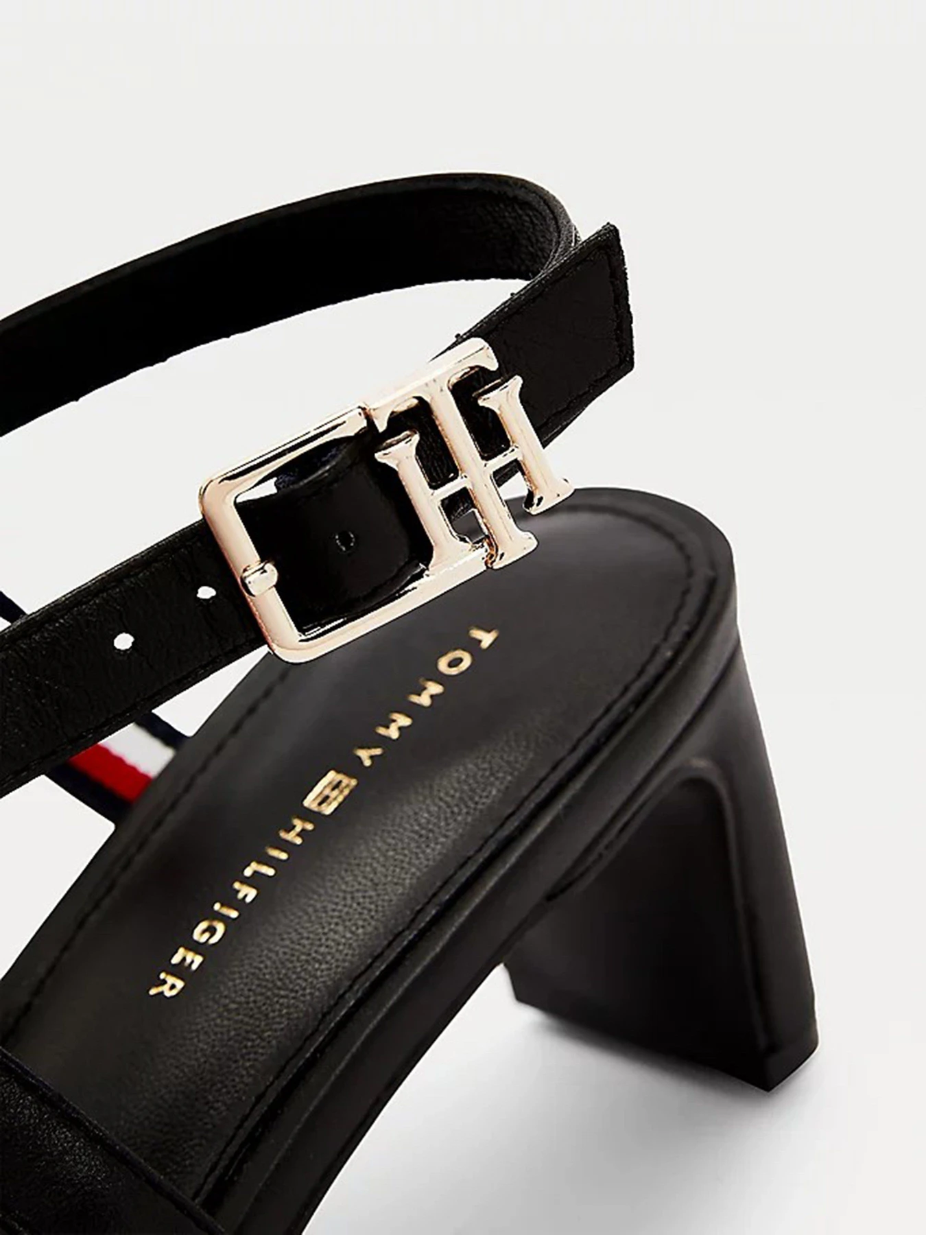 Босоножки Tommy Hilfiger модель FW0FW05600-BDS Фото
