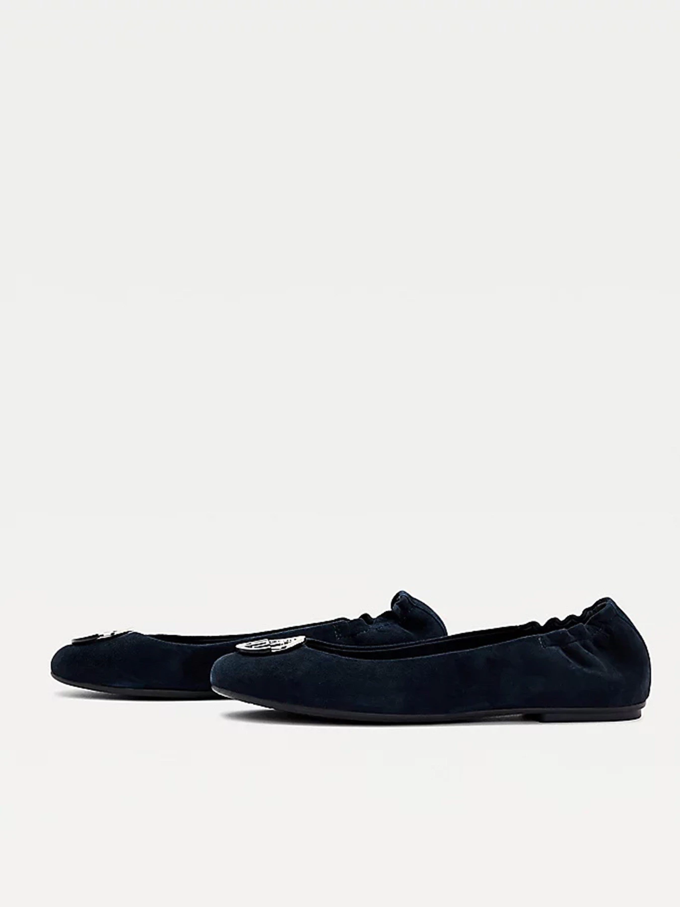 Туфли и лоферы Tommy Hilfiger ESSENTIAL модель FW0FW05636-DW5 Туфли и лоферы Tommy Hilfiger ESSENTIAL модель FW0FW05636-DW5 Фото
