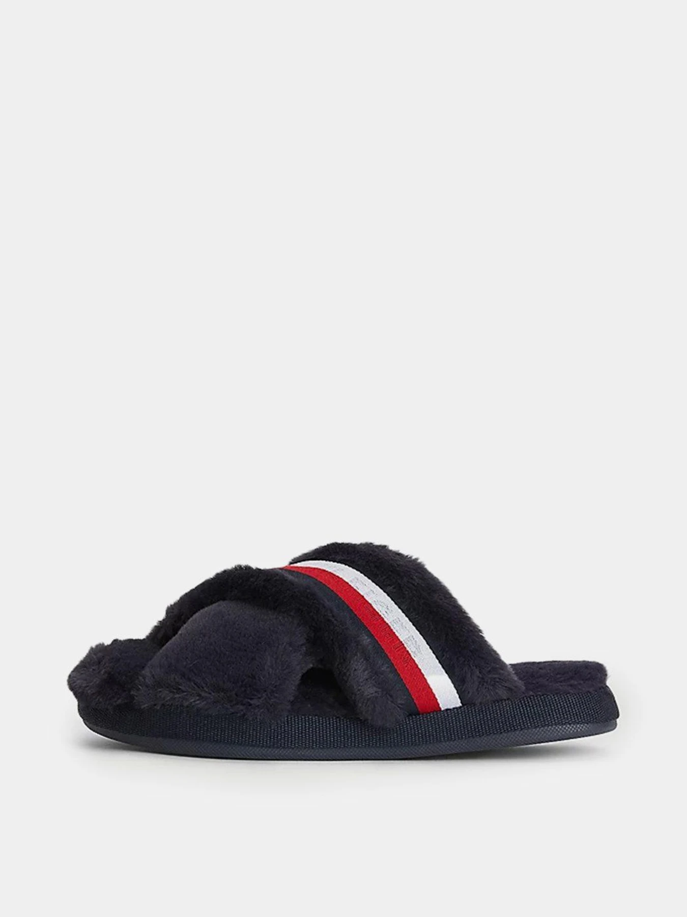 Тапки Tommy Hilfiger модель FW0FW06314-0GY Тапки Tommy Hilfiger модель FW0FW06314-0GY Фото