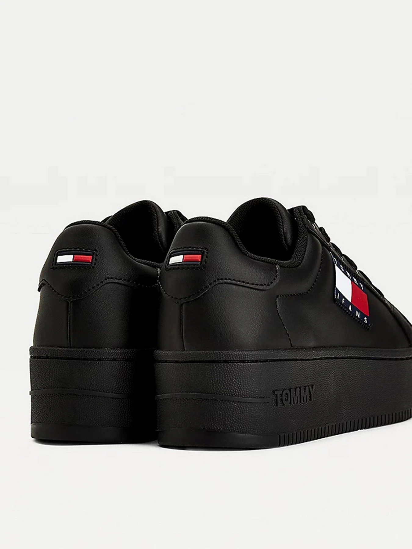 Кеды Tommy Hilfiger Flatform Flag Branding модель EN0EN01504-BDS Фото
