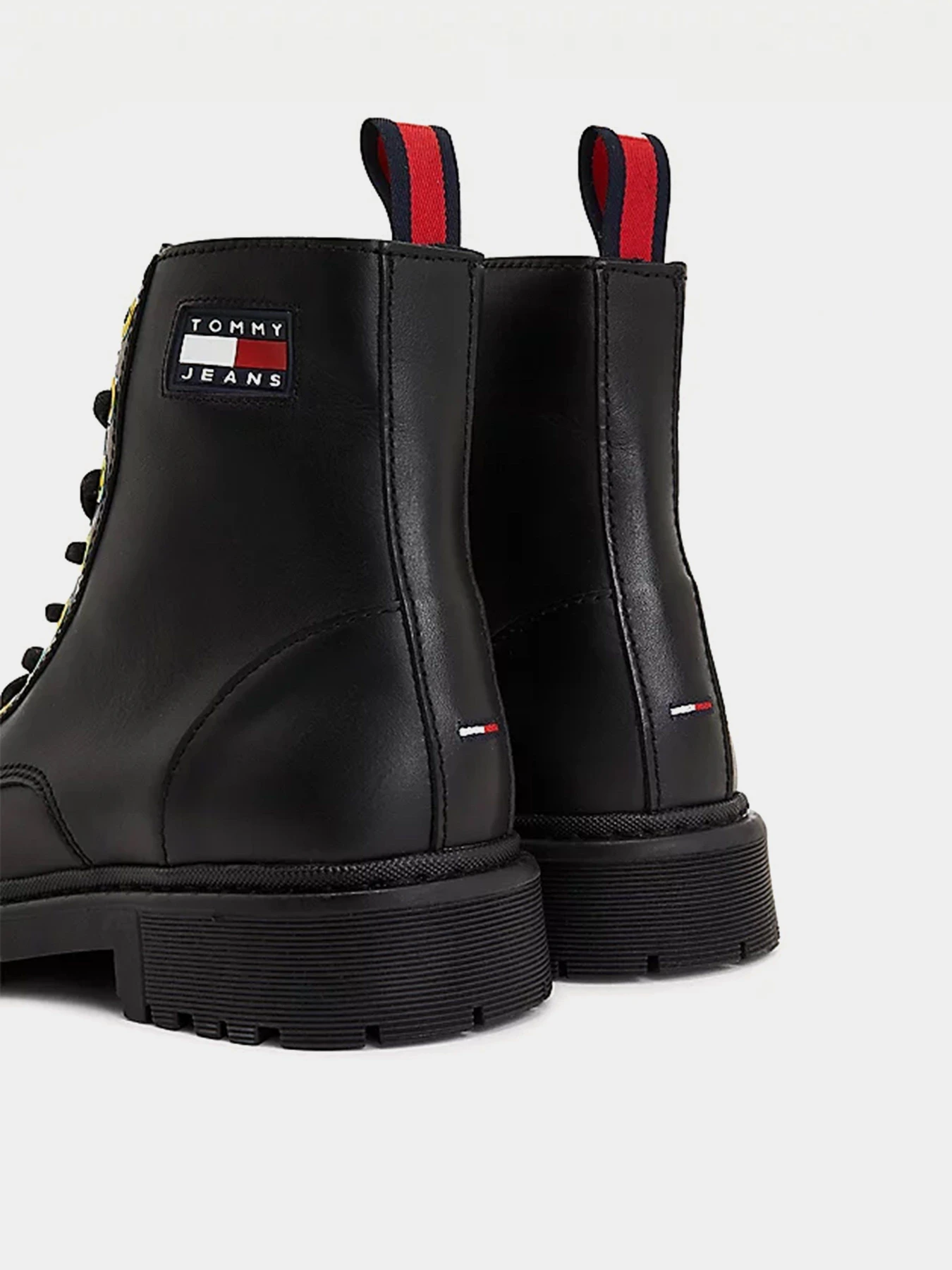 Ботинки и сапоги Tommy Hilfiger Iridescent Eyelets Flat модель EN0EN01537-BDS Фото