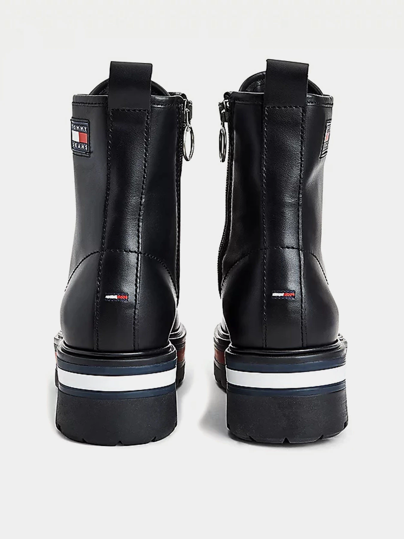 Ботинки и сапоги Tommy Hilfiger Badge Iridescent Eyelet Cleat модель EN0EN01580-BDS Фото
