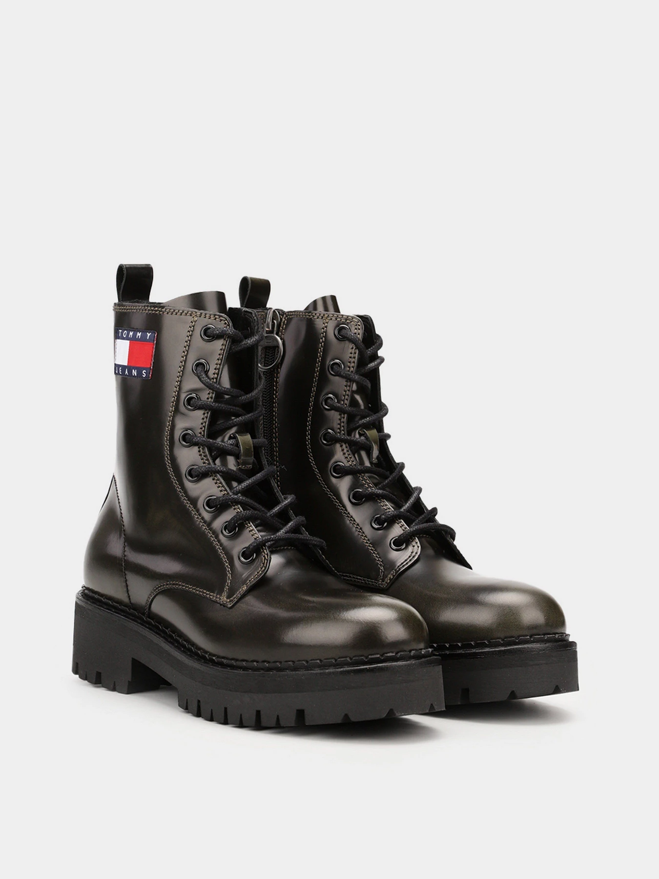 Ботинки и сапоги Tommy Hilfiger Badge Cleat Leather модель EN0EN01546-RBN Фото