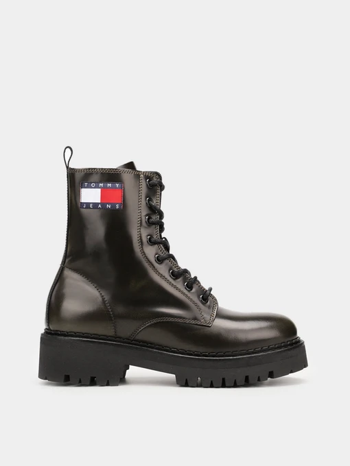 Ботинки и сапоги Tommy Hilfiger Badge Cleat Leather модель EN0EN01546-RBN Фото
