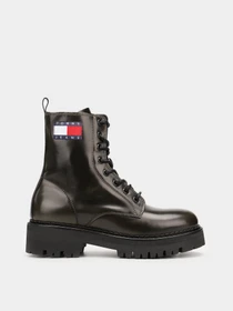 Ботинки и сапоги Tommy Hilfiger Badge Cleat Leather модель EN0EN01546-RBN Фото