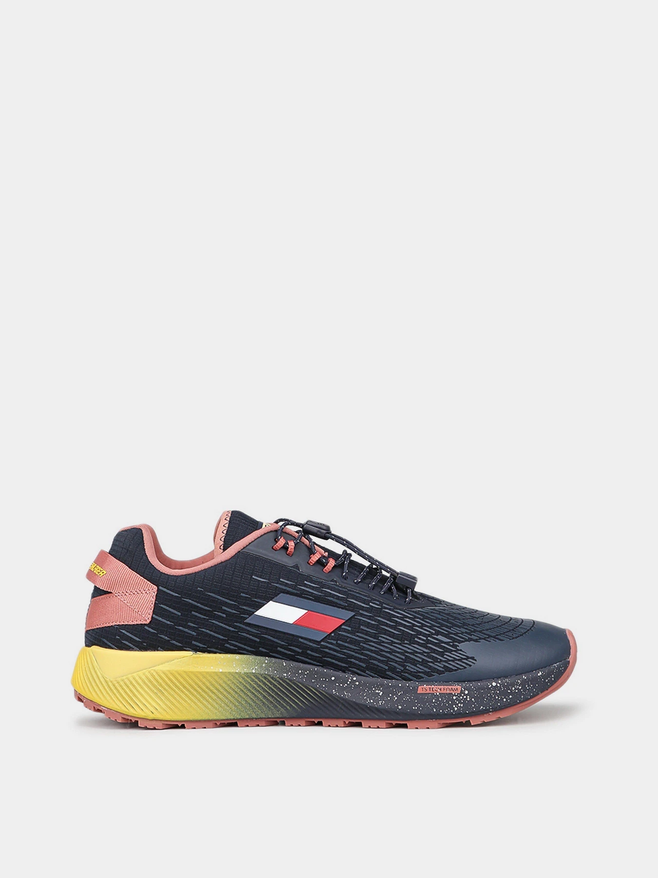 Кроссовки Tommy Hilfiger Trail модель FC0FC00022-DW5 Кроссовки Tommy Hilfiger Trail модель FC0FC00022-DW5 Фото