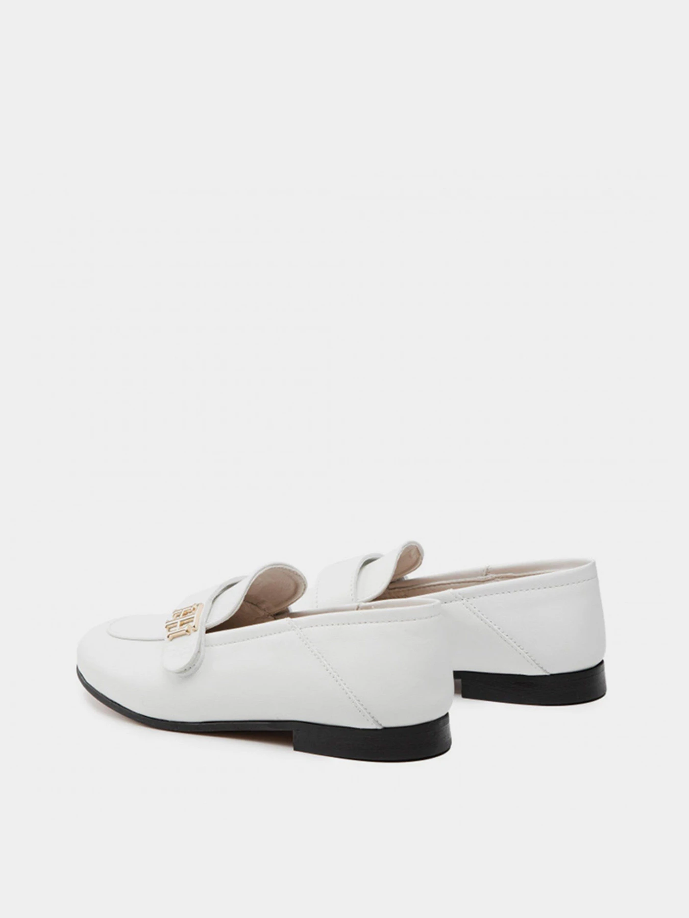 Туфли и лоферы Tommy Hilfiger ESSENTIAL LEATHER LOAFERS модель FW0FW05786-YBL Фото