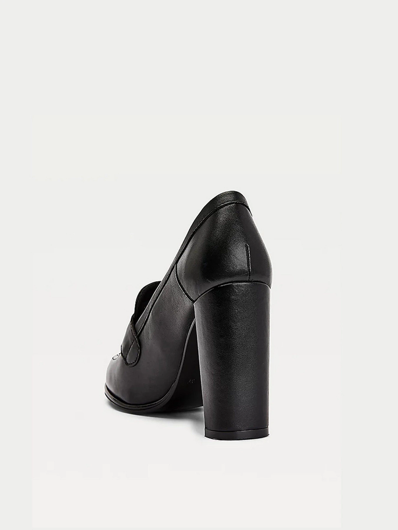 Туфли и лоферы Tommy Hilfiger ESSENTIAL HIGH HEEL COURT SHOES модель FW0FW05780-BDS Туфли и лоферы Tommy Hilfiger ESSENTIAL HIGH HEEL COURT SHOES модель FW0FW05780-BDS Фото