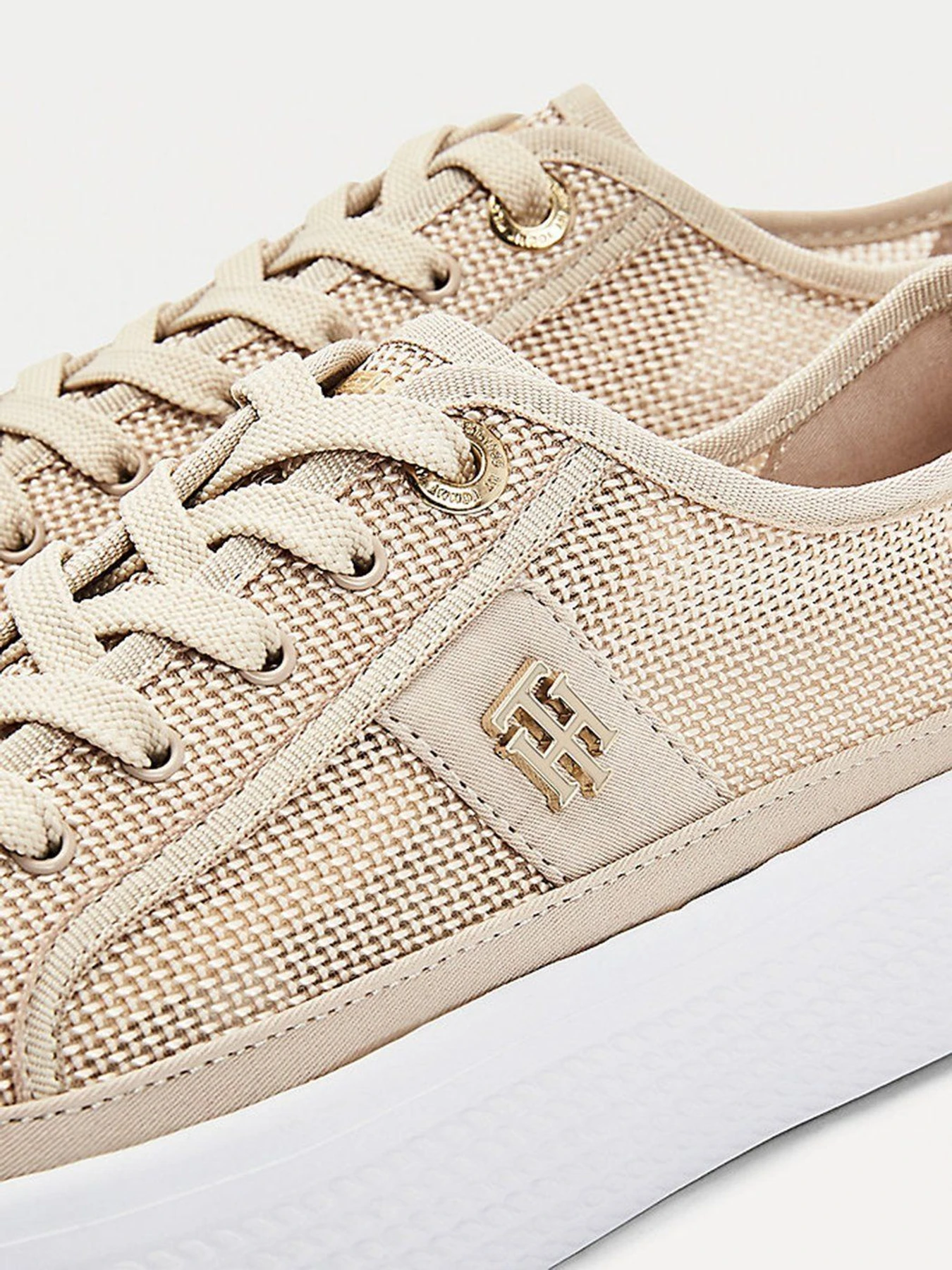 Кеды Tommy Hilfiger MESH LOW-TOP TRAINERS модель FW0FW05793-ACI Кеды Tommy Hilfiger MESH LOW-TOP TRAINERS модель FW0FW05793-ACI Фото