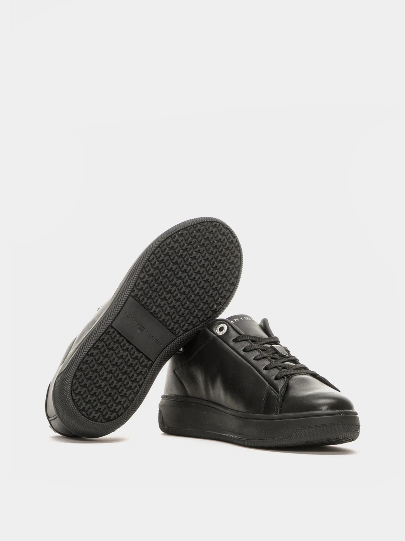 Кеды Tommy Hilfiger модель FW0FW05806-0GJ Фото